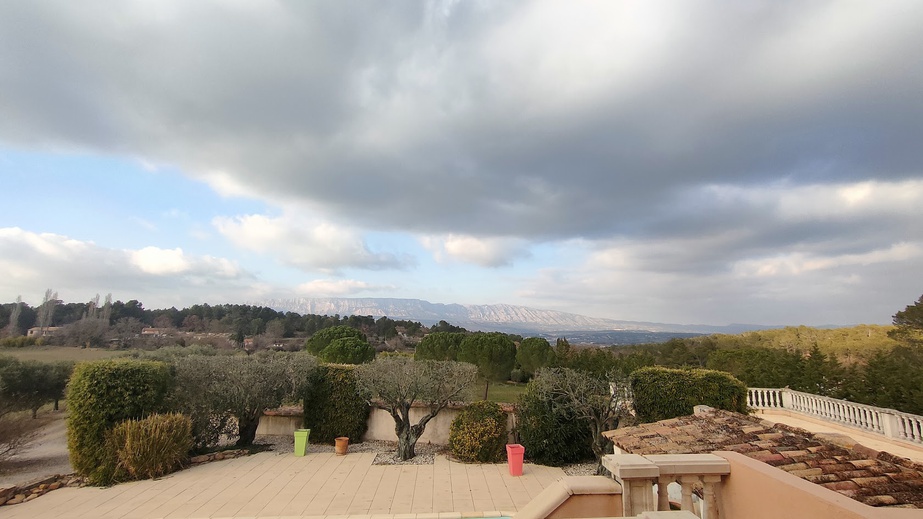 maison 4 pièces - 101m2 à Peynier (13790)