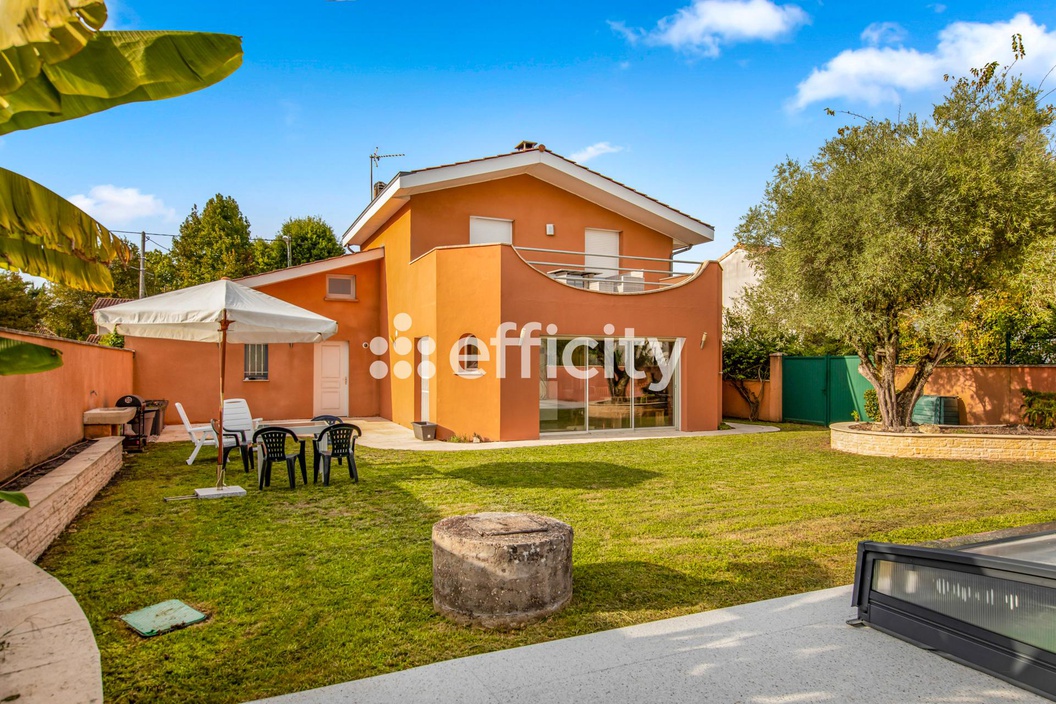 maison 5 pièces - 150m2 à Pessac (33600)