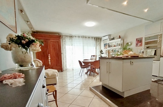 maison 5 pièces - 130m2 à Nîmes (30000)