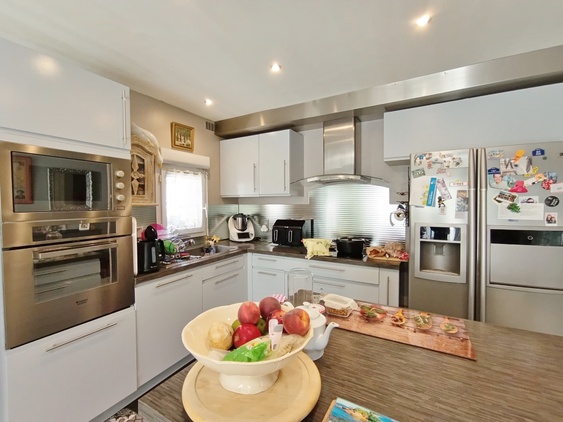 maison 5 pièces - 130m2 à Nîmes (30000)