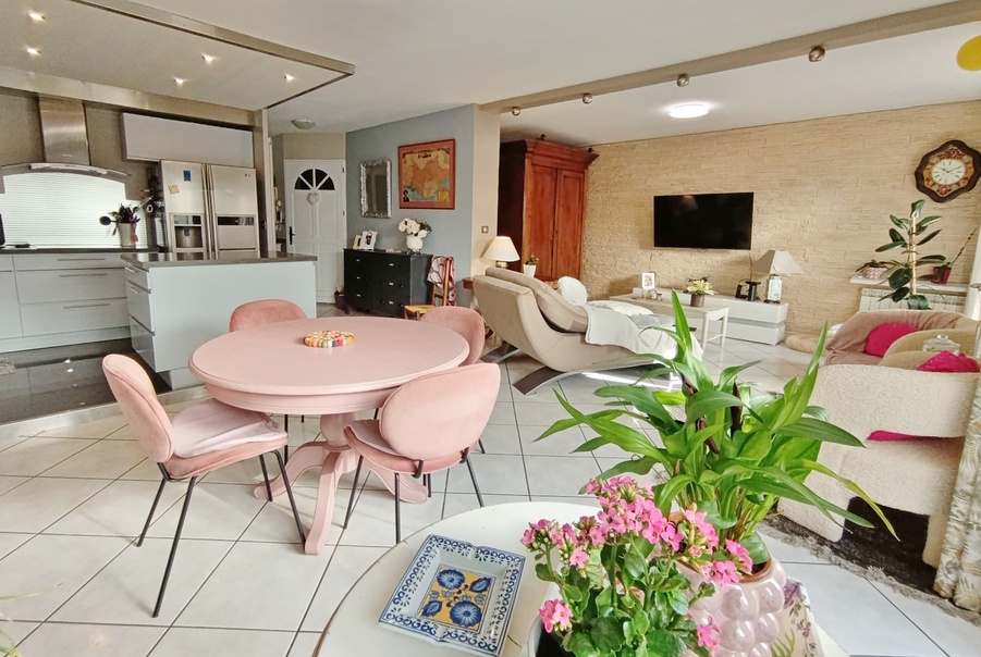 maison 5 pièces - 130m2 à Nîmes (30900)