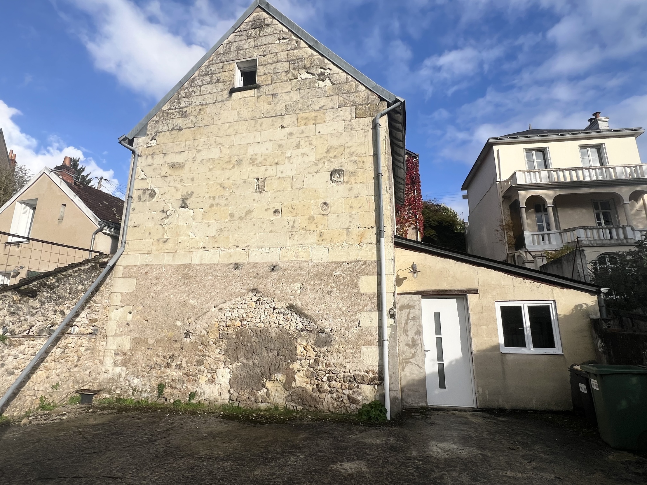 maison 5 pièces - 88m2 à Tours (37100)