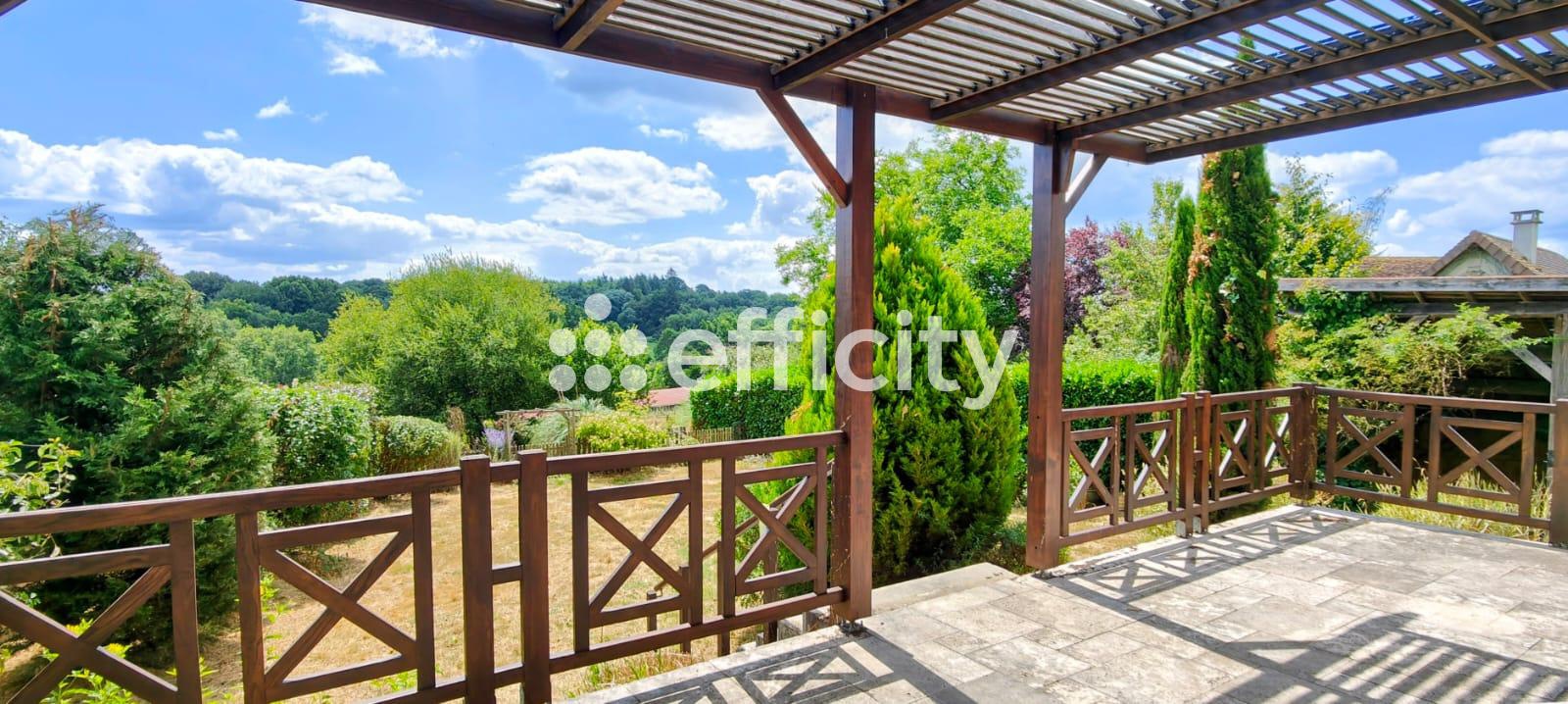 Maison 4 pièces 110 m² · à Saint-Éloy-les-Tuileries · 110 m² · 213 000 €