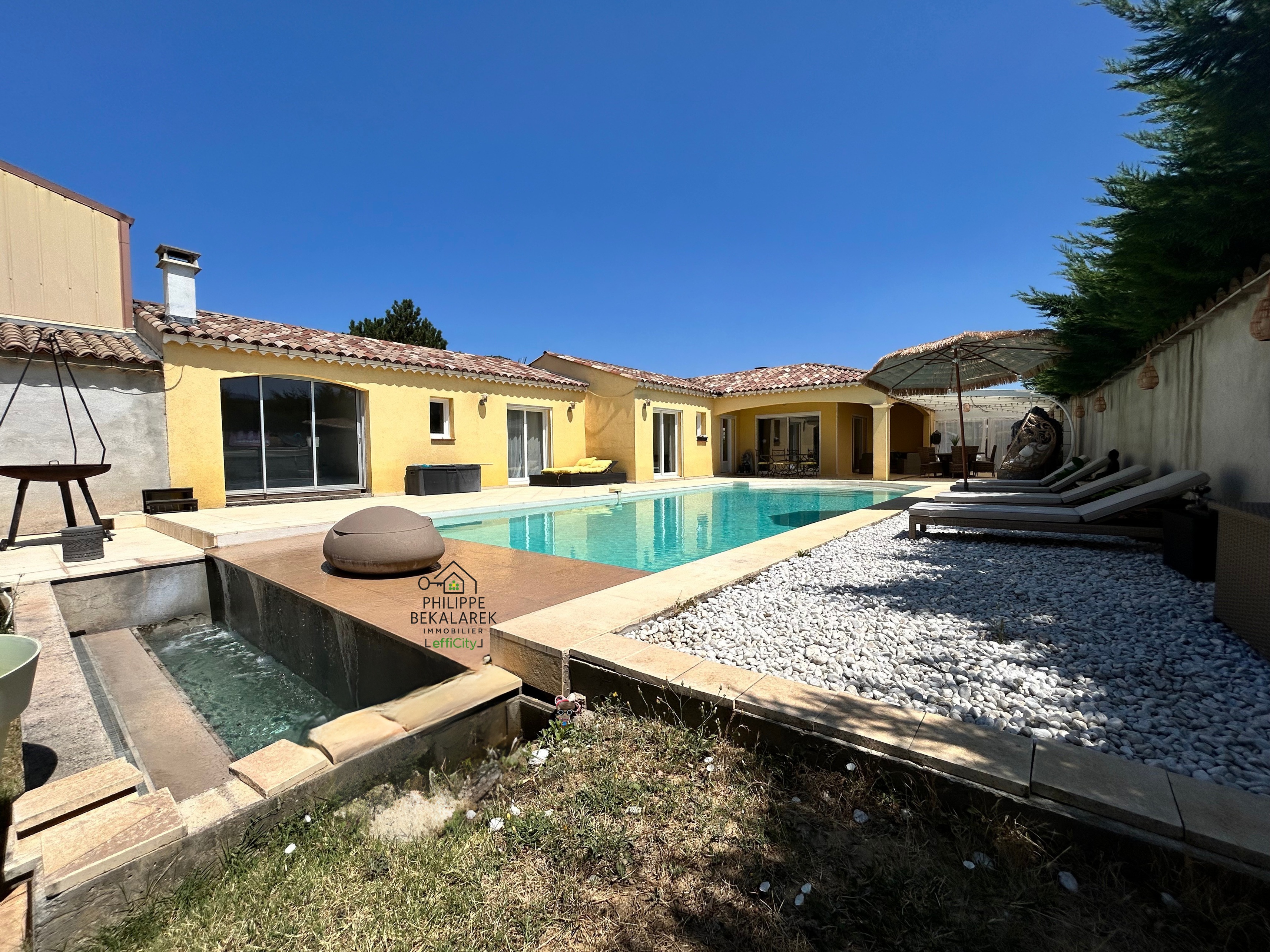 Achat immobilier Fonds de commerce   600m2 à Château-Arnoux-Saint-Auban (04160) - Photo n°11