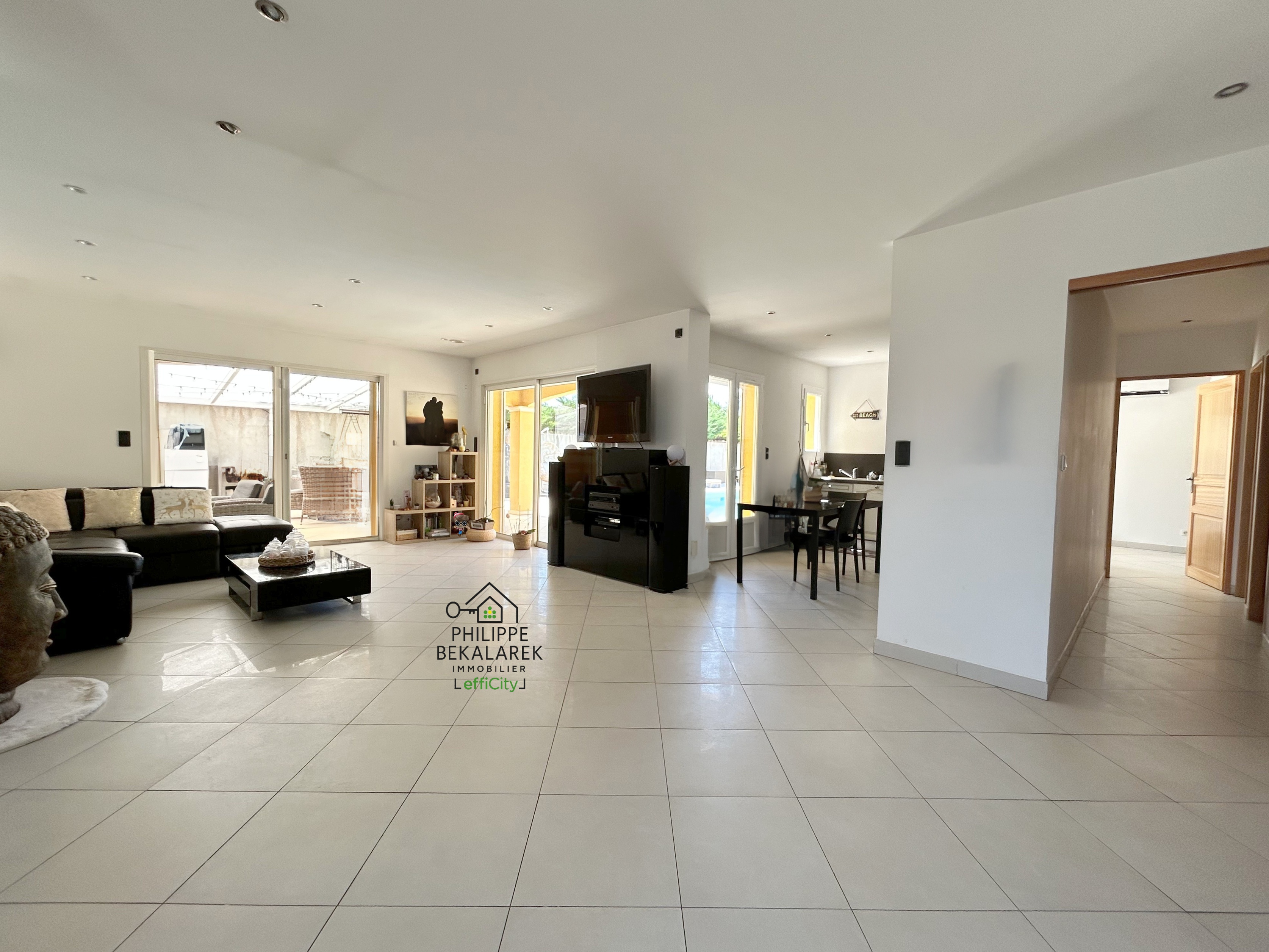 Achat immobilier Fonds de commerce   600m2 à Château-Arnoux-Saint-Auban (04160) - Photo n°5