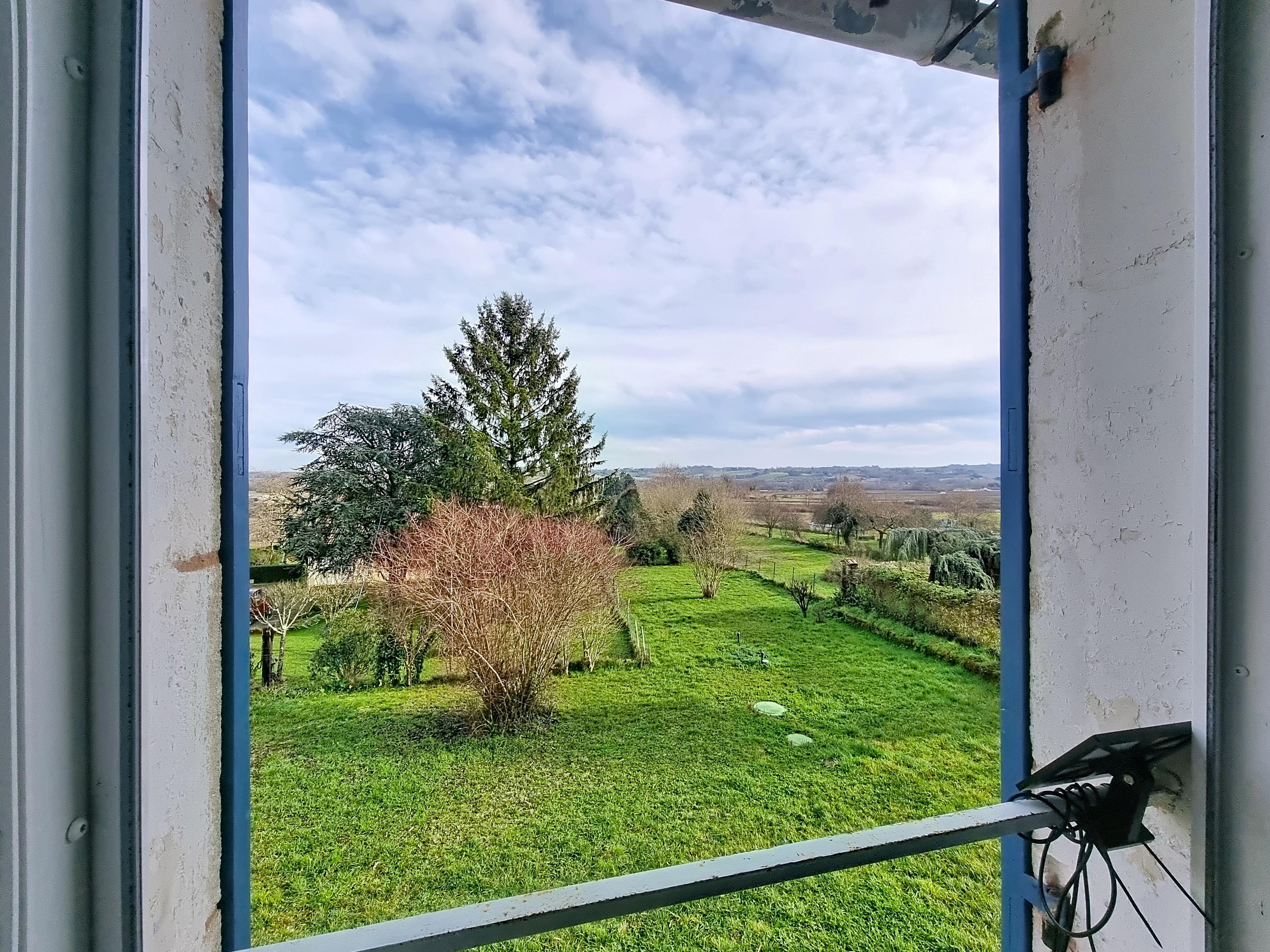 Achat immobilier Maison 5 pièces  115m2 à Cars (33390) - Photo n°1