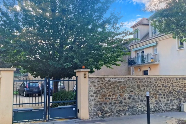 appartement 3 pièces - 86m2 à Trappes (78190)