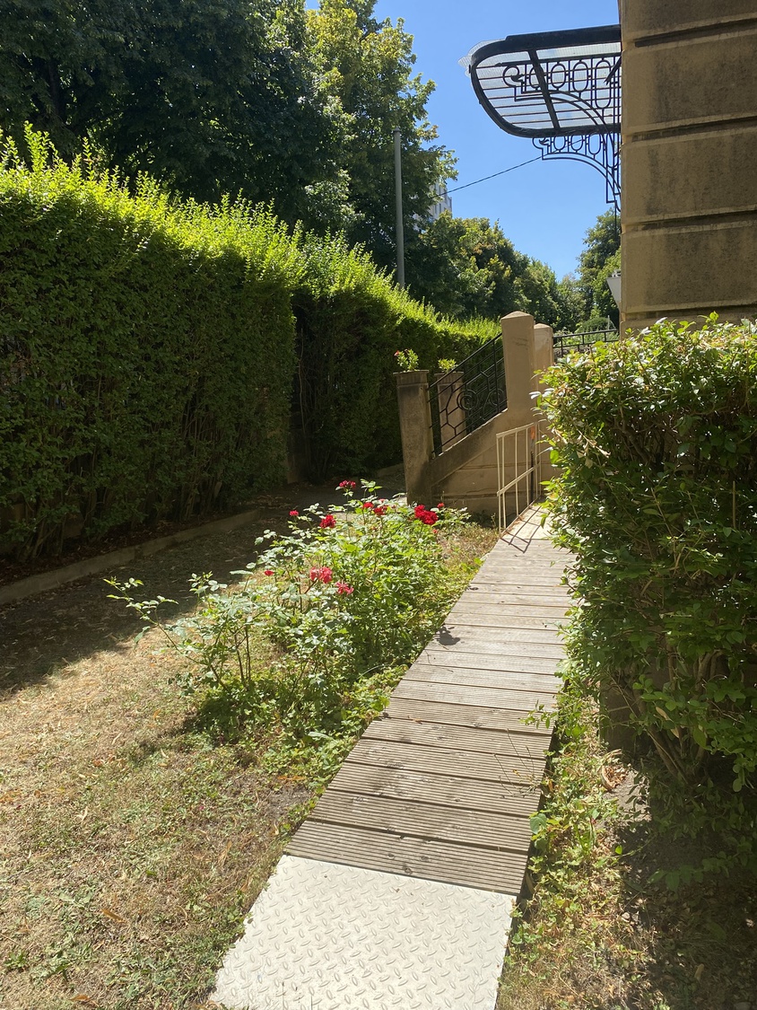 maison 8 pièces - 232m2 à Saint-Étienne (42100)