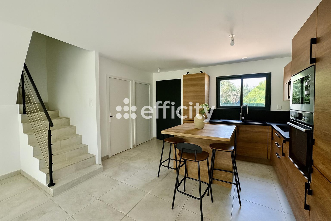 Achat immobilier Maison 4 pièces  97m2 à Sanary-sur-Mer (83110) - Photo n°5