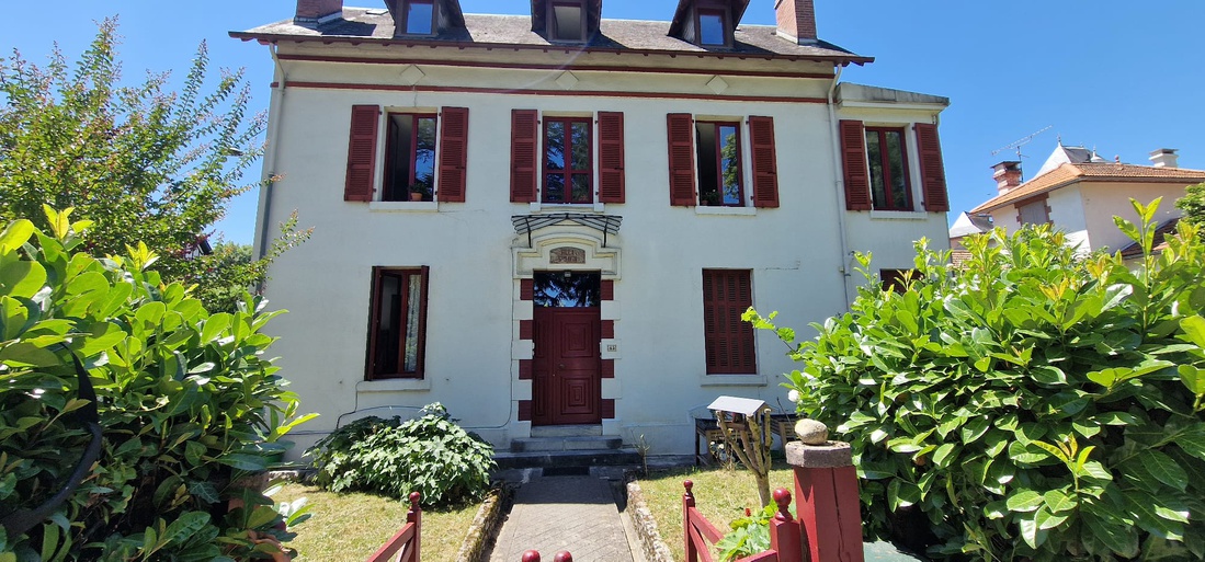 appartement 4 pièces - 150m2 à Argelès-Gazost (65400)