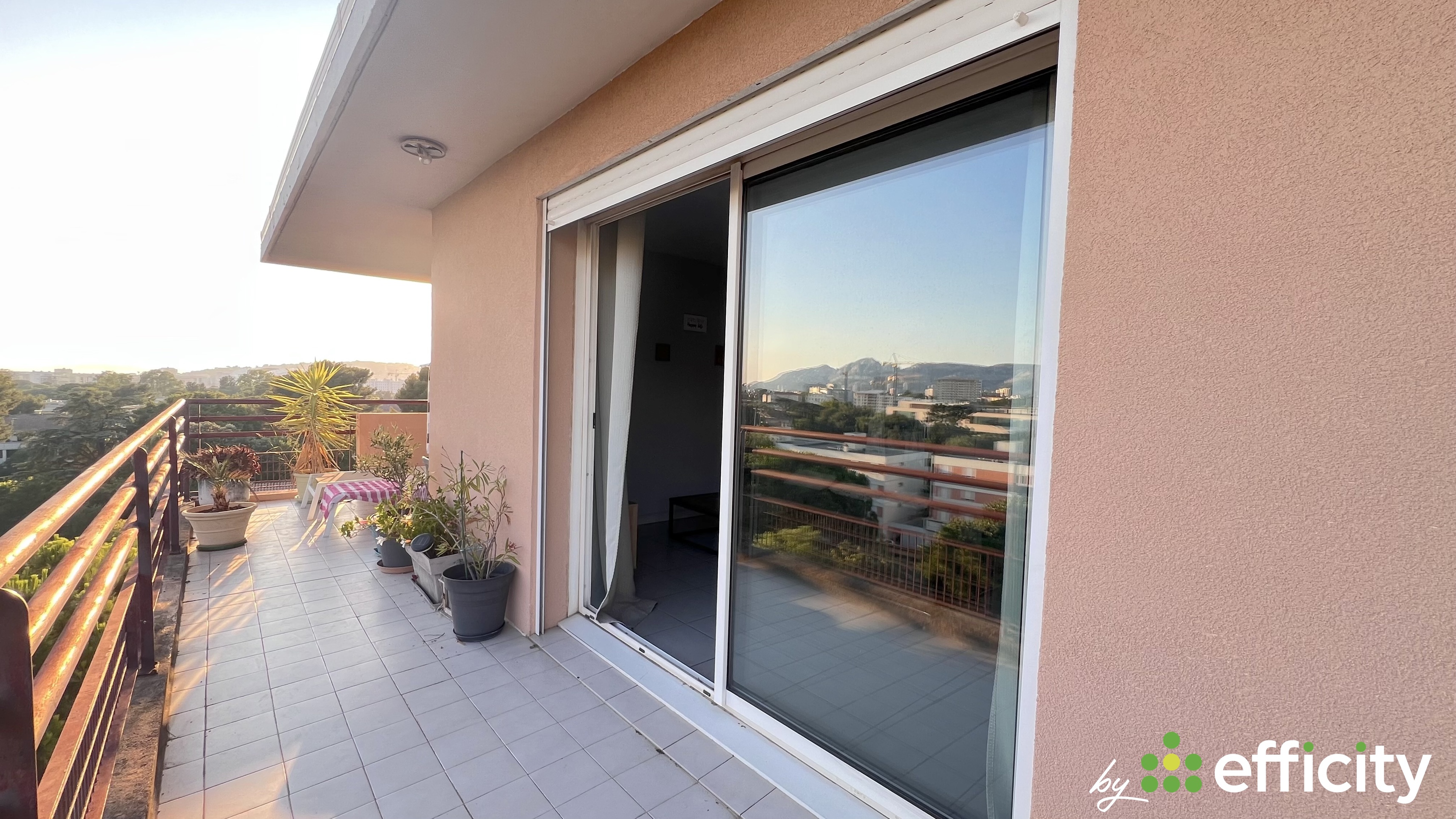 Achat immobilier Appartement 4 pièces  90m2 à Marseille (13009) - Photo n°10