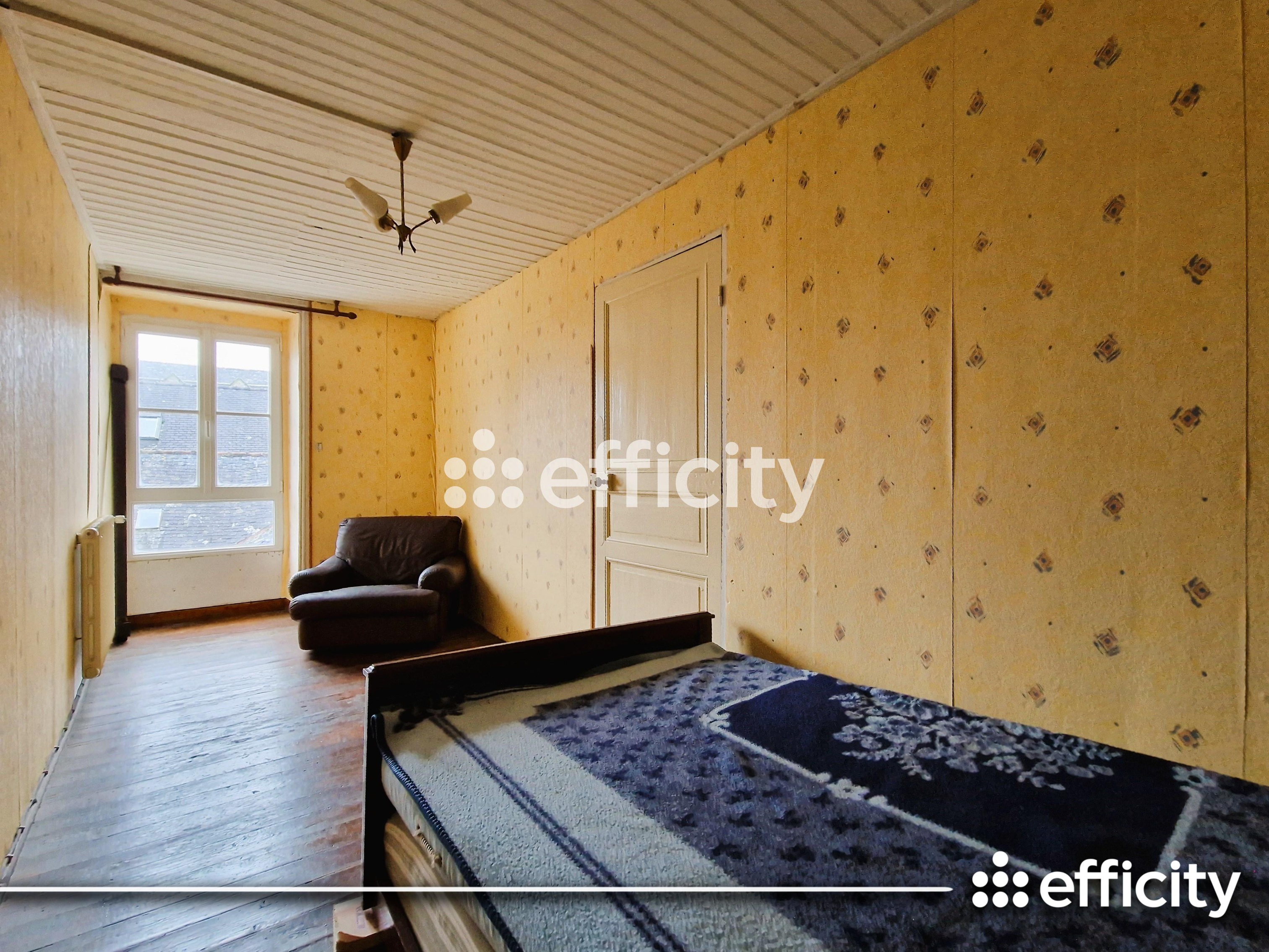 Achat immobilier Maison 8 pièces  186m2 à Scaër (29390) - Photo n°13