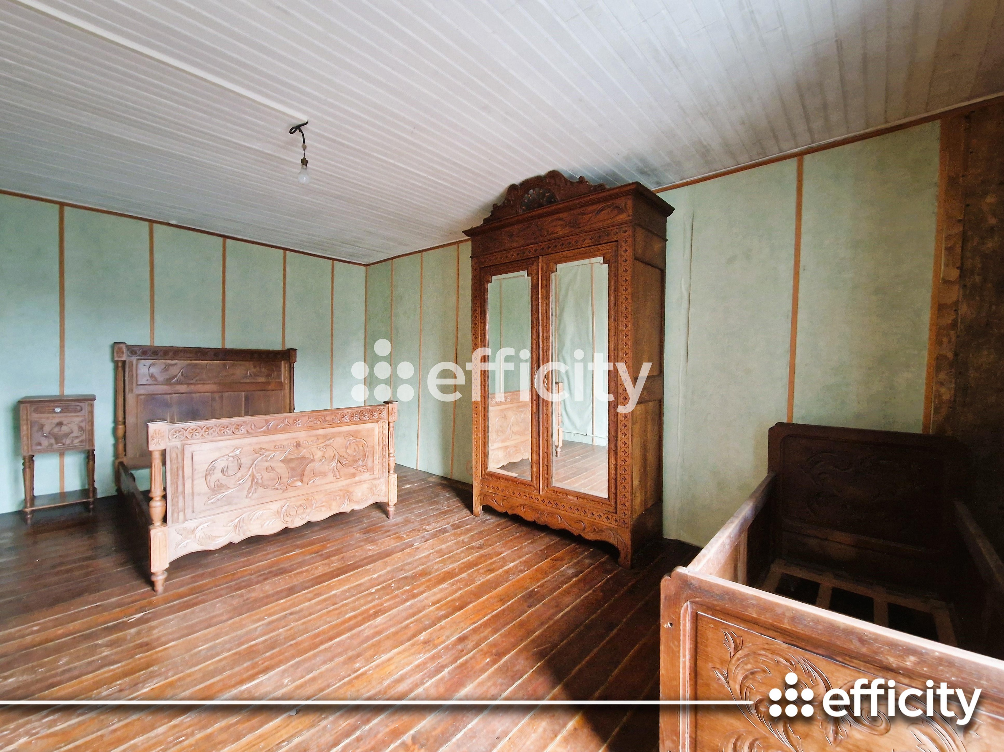 Achat immobilier Maison 8 pièces  186m2 à Scaër (29390) - Photo n°11