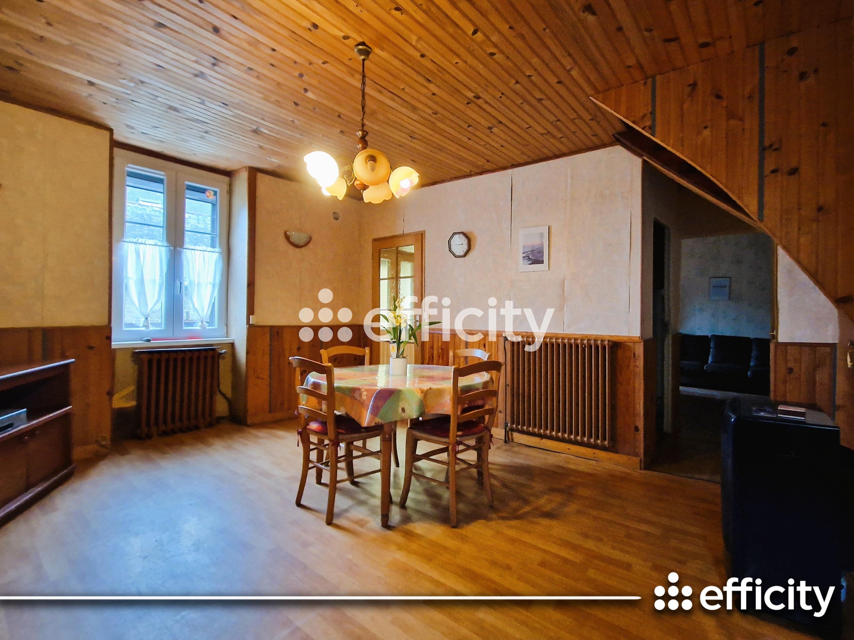 Achat immobilier Maison 8 pièces  186m2 à Scaër (29390) - Photo n°4