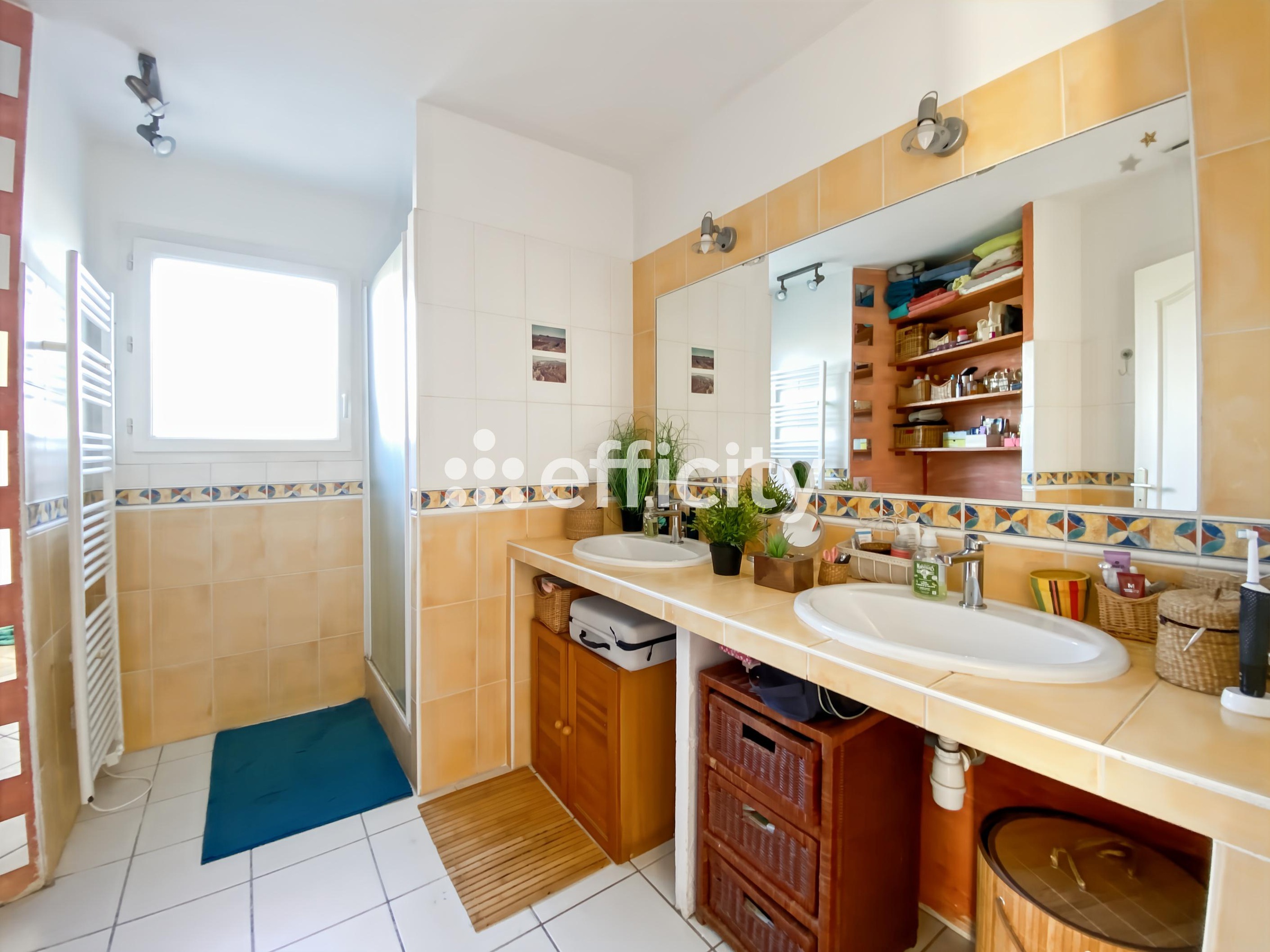 Achat immobilier Maison 5 pièces  140m2 à Montussan (33450) - Photo n°13