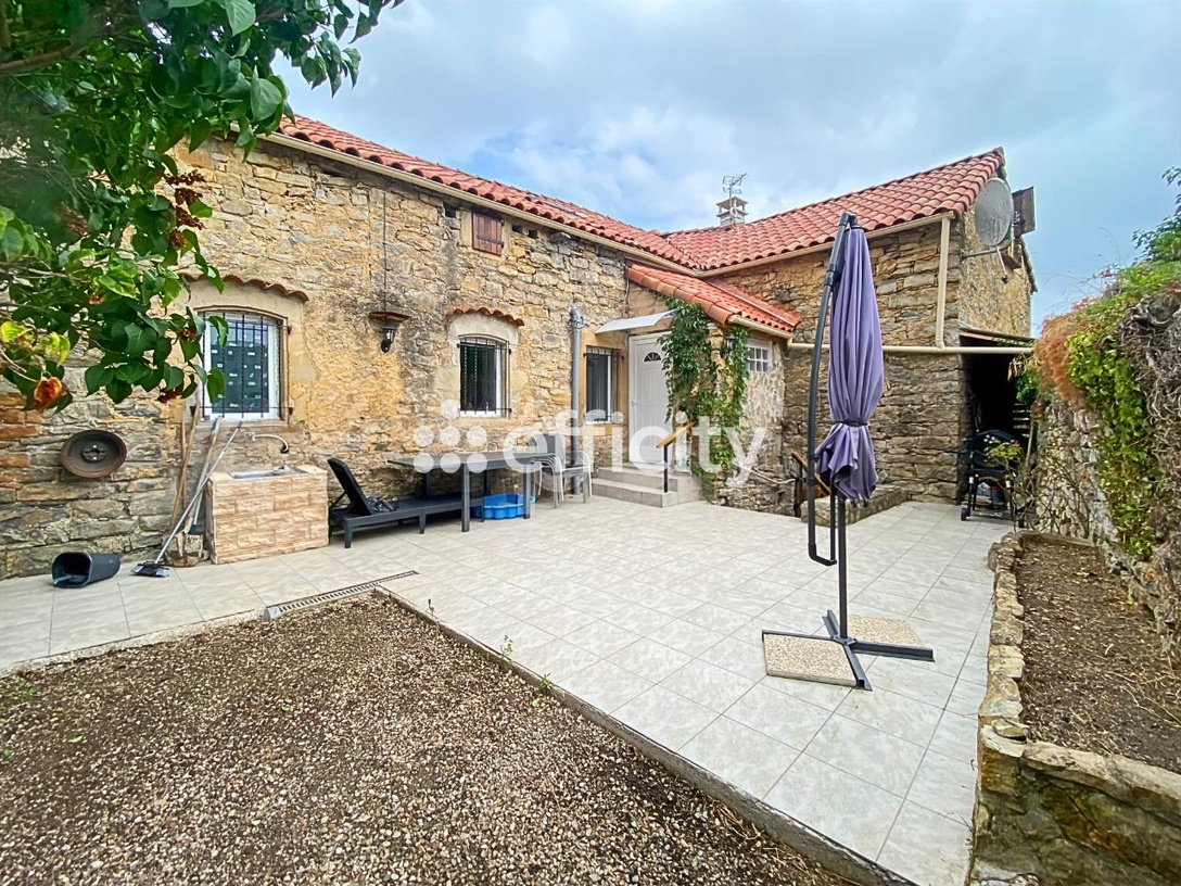 Achat immobilier Maison 6 pièces  125m2 à Roquefort-sur-Soulzon (12250) - Photo n°1