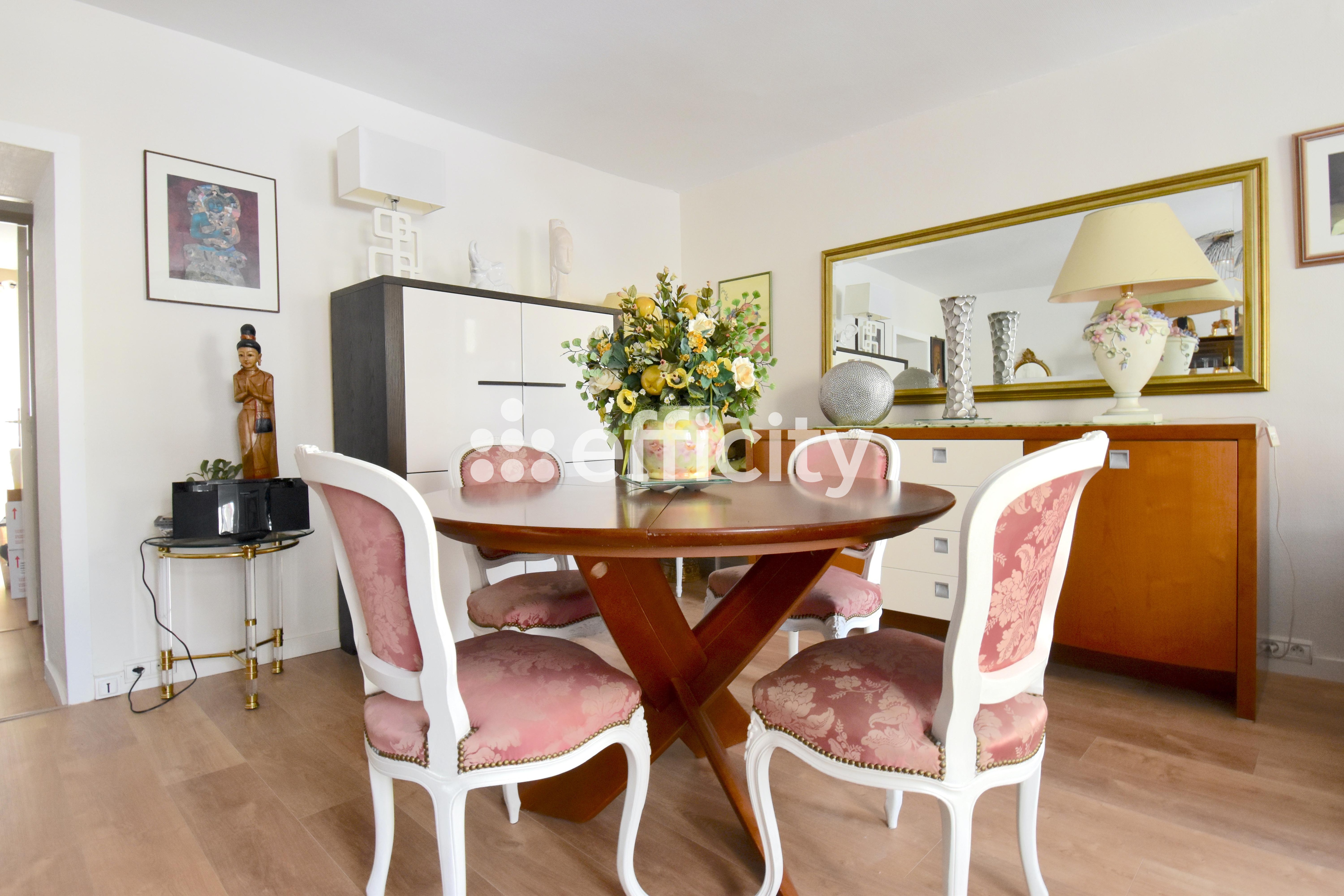 Achat immobilier Appartement 3 pièces  73m2 à Lamballe-Armor (22400) - Photo n°1