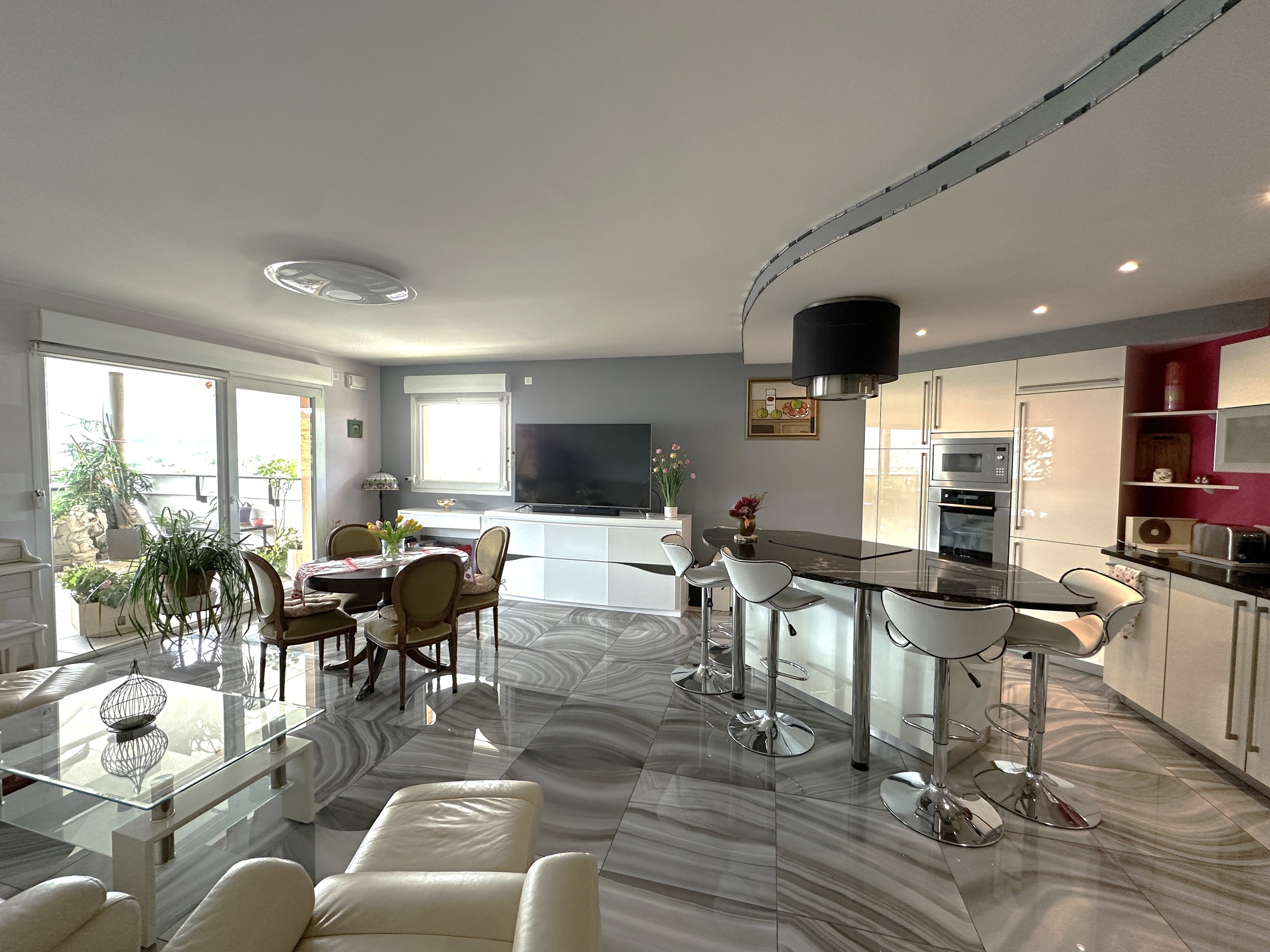 appartement 3 pièces - 89m2 à Annecy (74600)