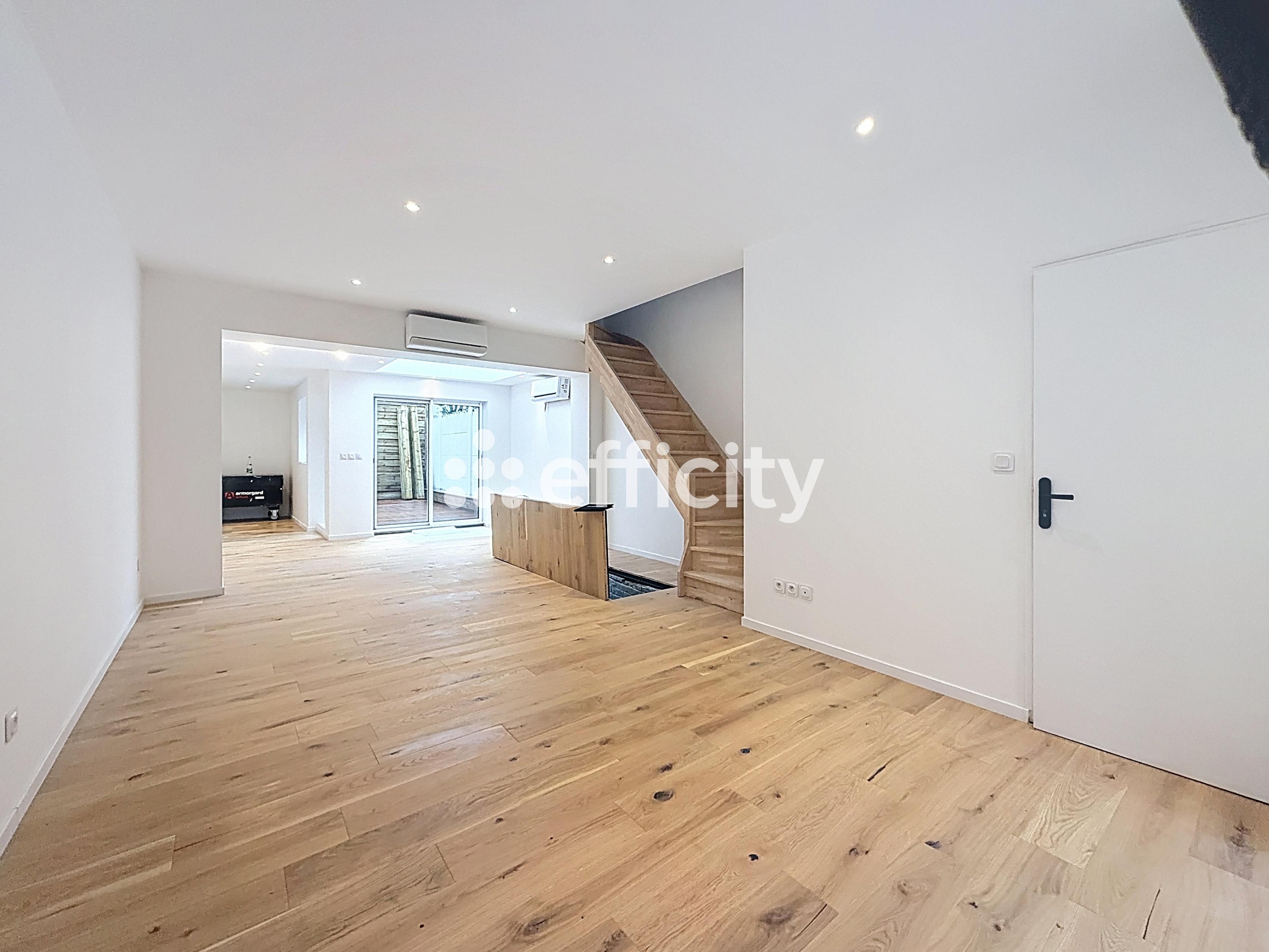 Achat immobilier Maison 4 pièces  100m2 à Lille (59000) - Photo n°4