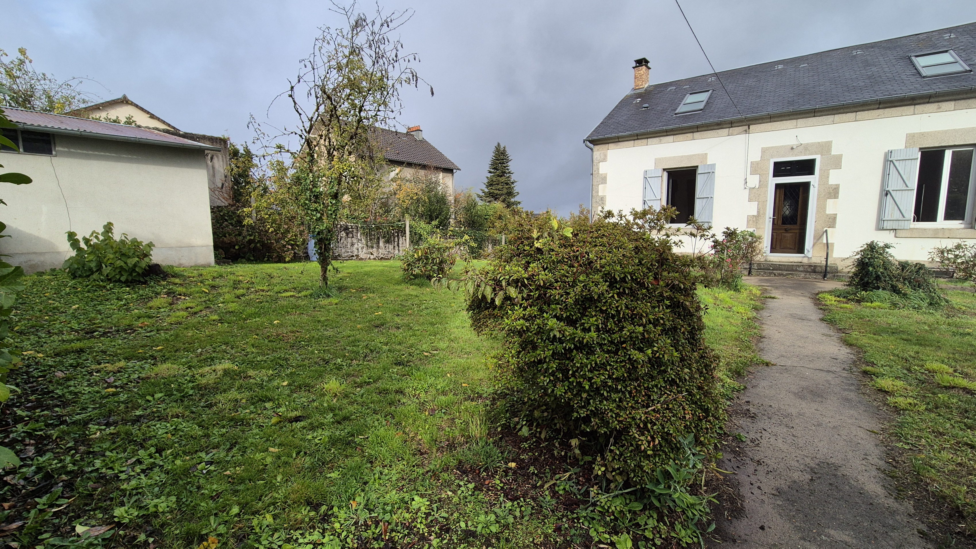 Achat immobilier Maison 5 pièces  121m2 à Guéret (23000) - Photo n°1