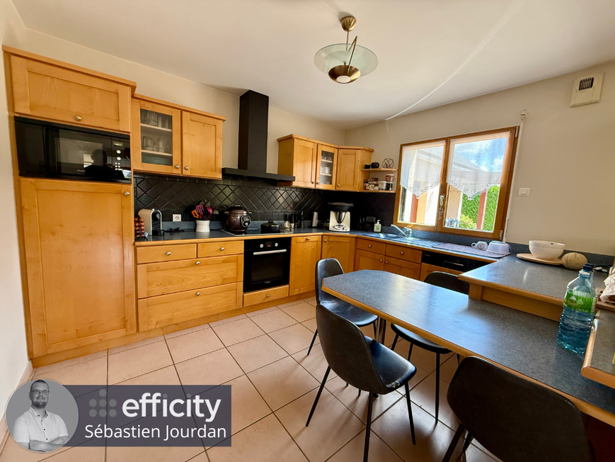 Achat immobilier Maison 6 pièces  187m2 à Saint-Lormel (22130) - Photo n°5