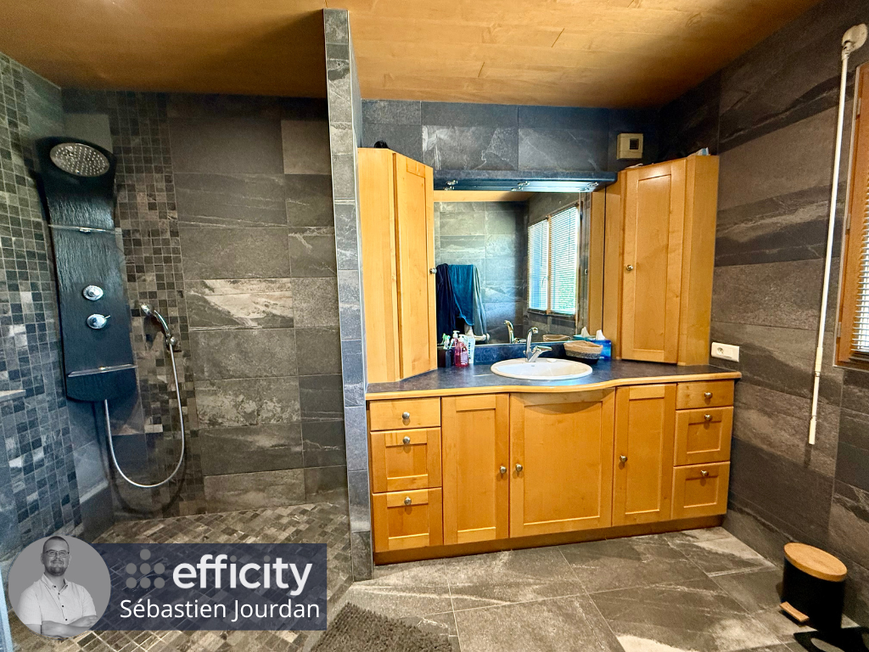 Achat immobilier Maison 6 pièces  187m2 à Saint-Lormel (22130) - Photo n°10