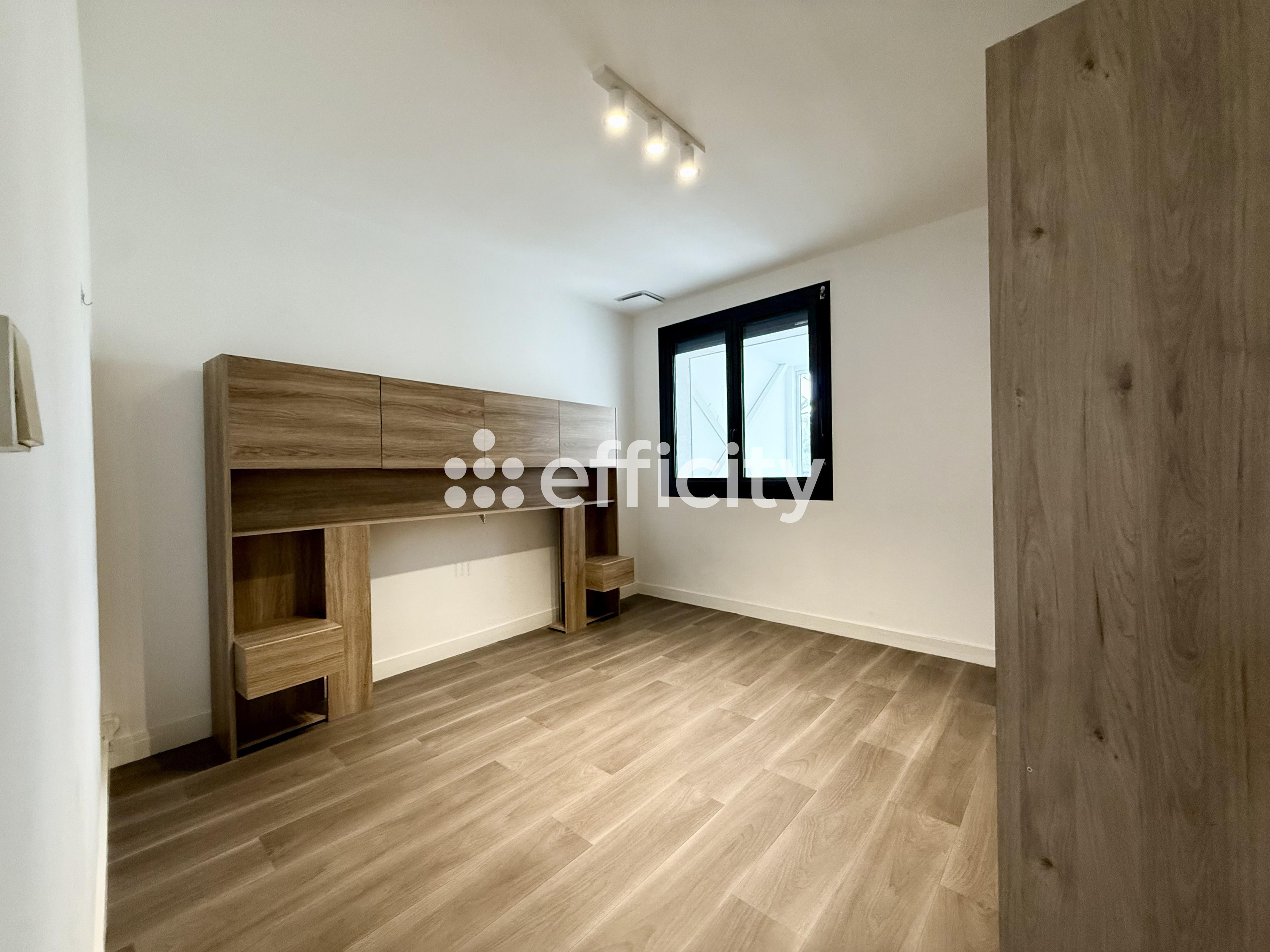 Achat immobilier Maison 4 pièces  111m2 à Orléans (45000) - Photo n°9