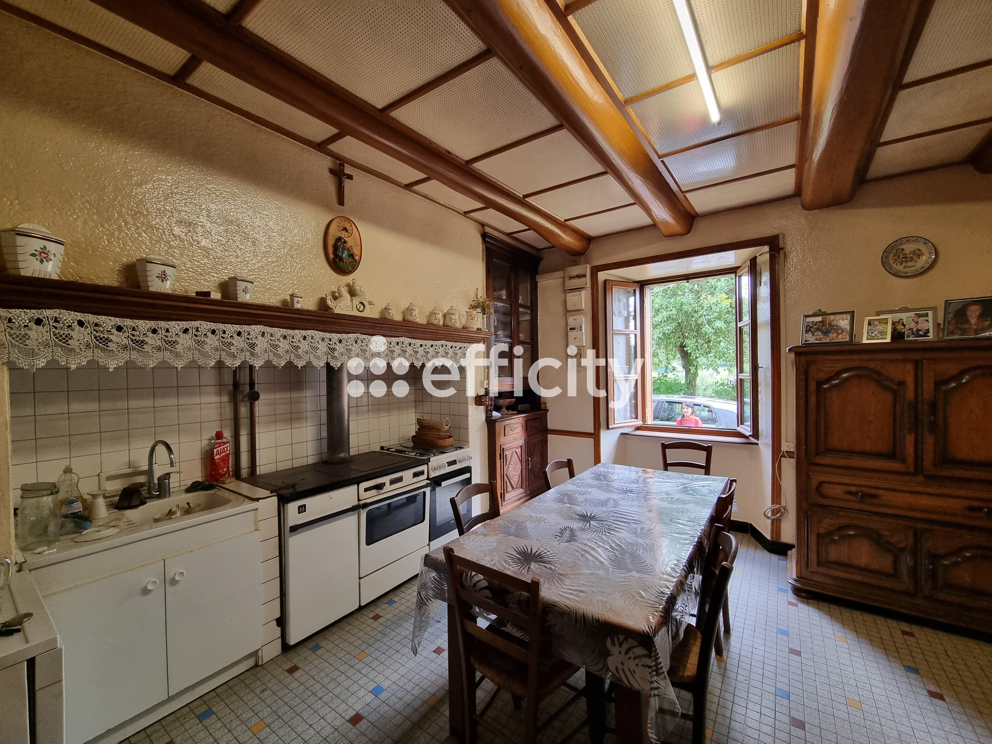 Achat immobilier Maison 8 pièces  133m2 à Lorcières (15320) - Photo n°10