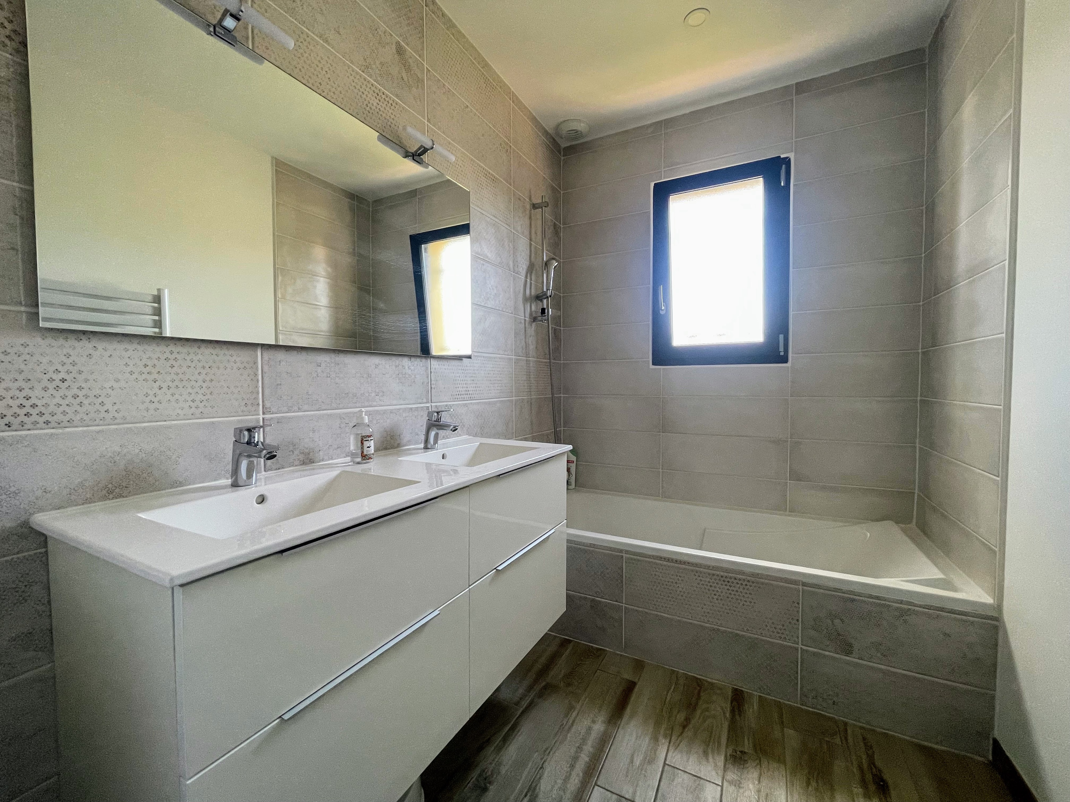 Achat immobilier Maison 5 pièces  123m2 à Agde (34300) - Photo n°12