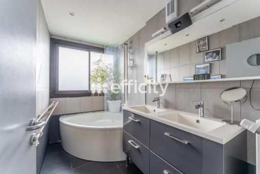 Achat immobilier Appartement 5 pièces  100m2 à Mérignac (33700) - Photo n°10