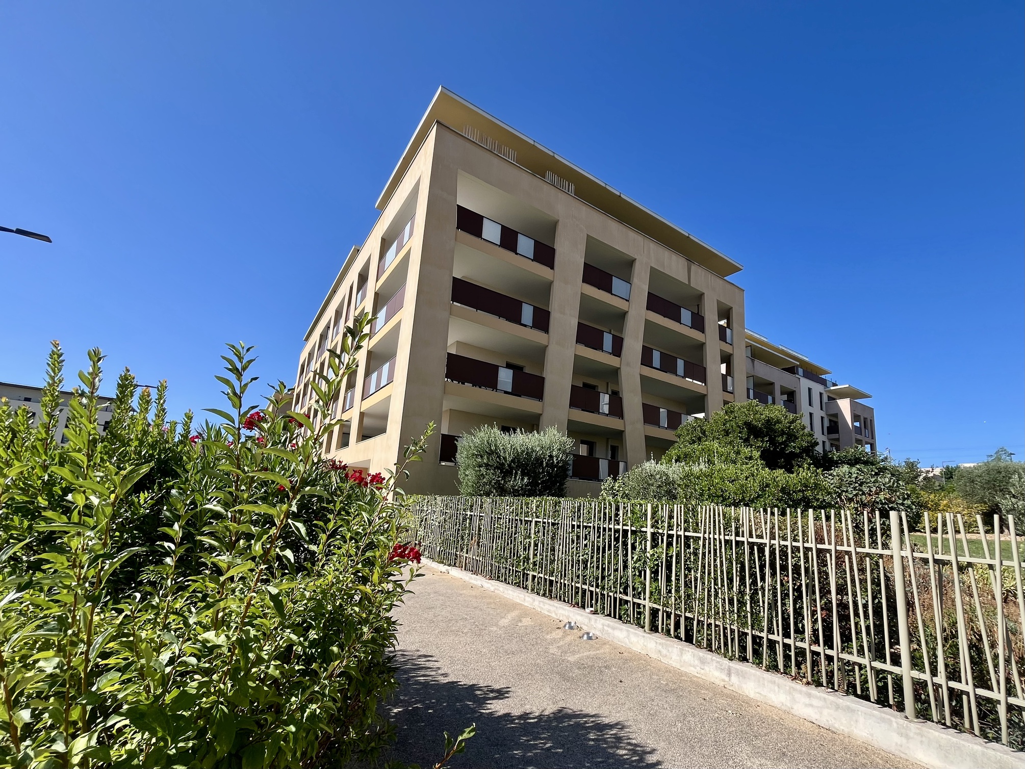 appartement 2 pièces - 39m2 à Aix-en-Provence (13290)