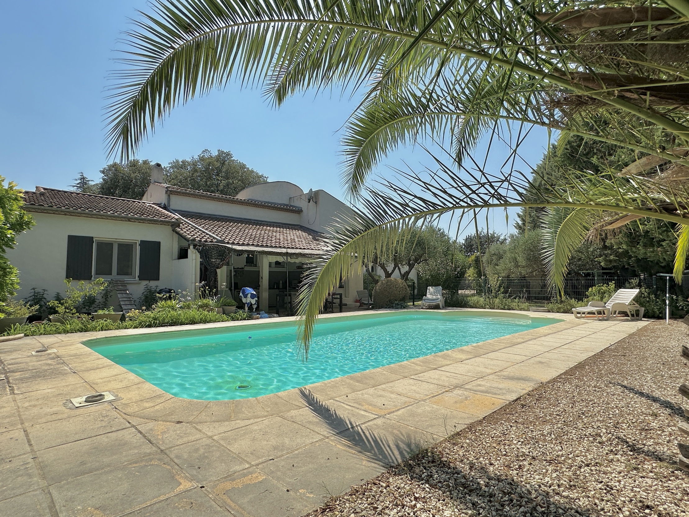 maison 6 pièces - 188m2 à Uzès (30700)