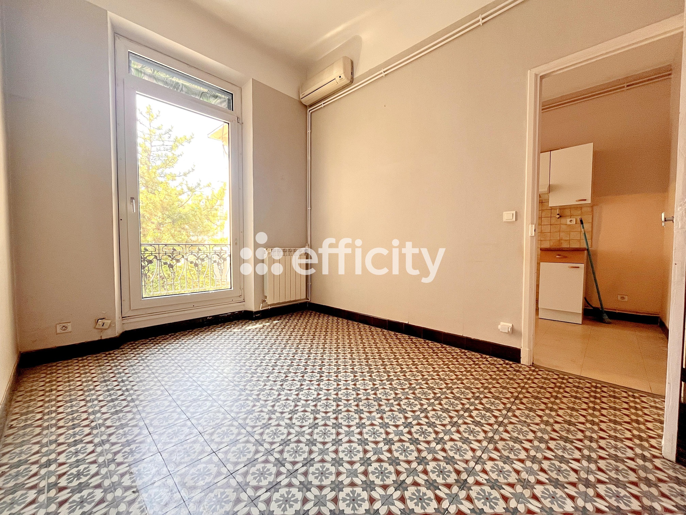 appartement 3 pièces - 47m2 à Marseille (13004)