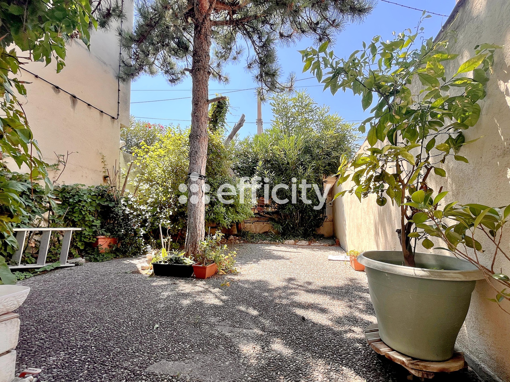 appartement 3 pièces - 53m2 à Marseille (13004)