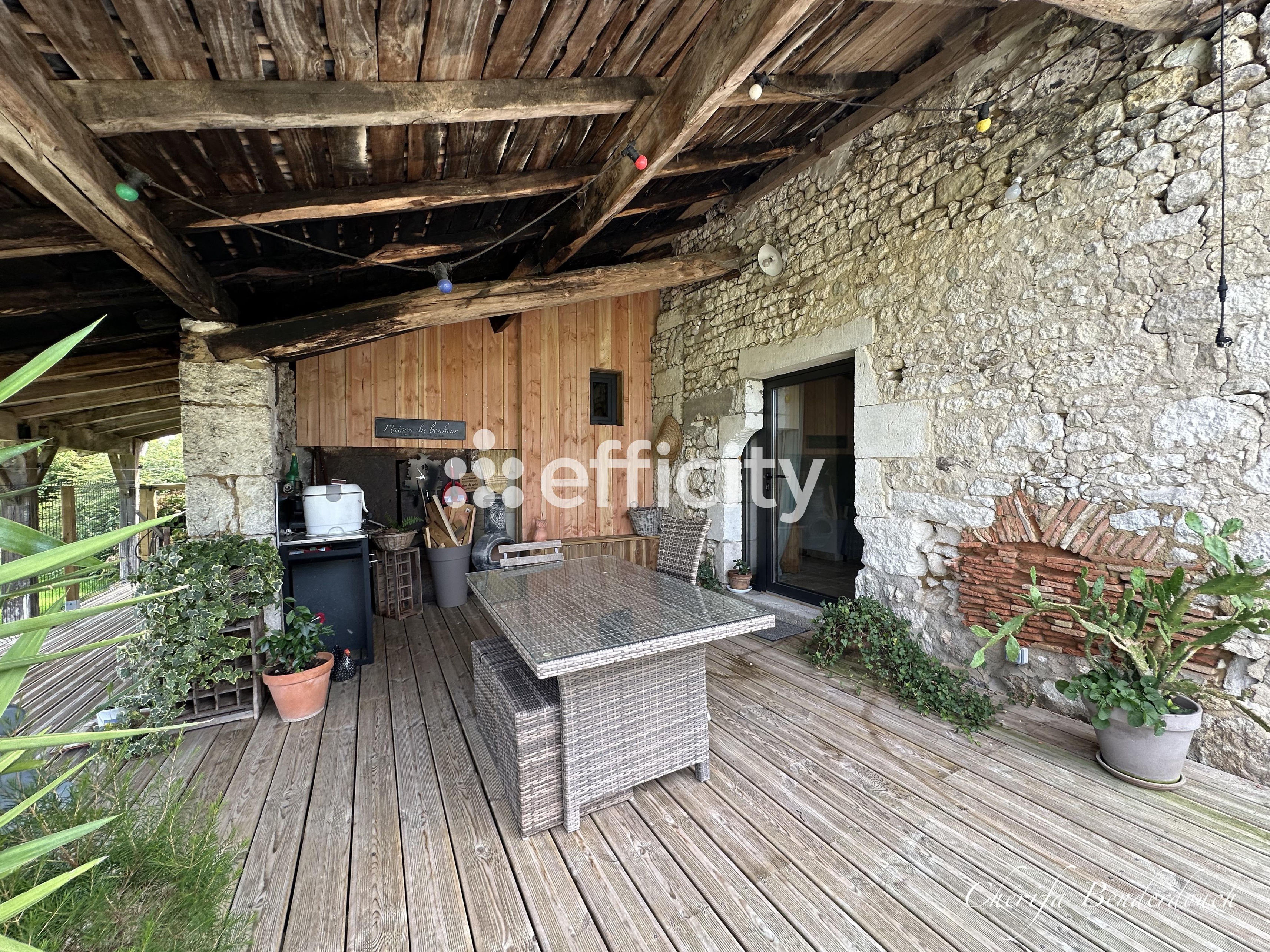 Achat immobilier Maison 8 pièces  212m2 à Duras (47120) - Photo n°21