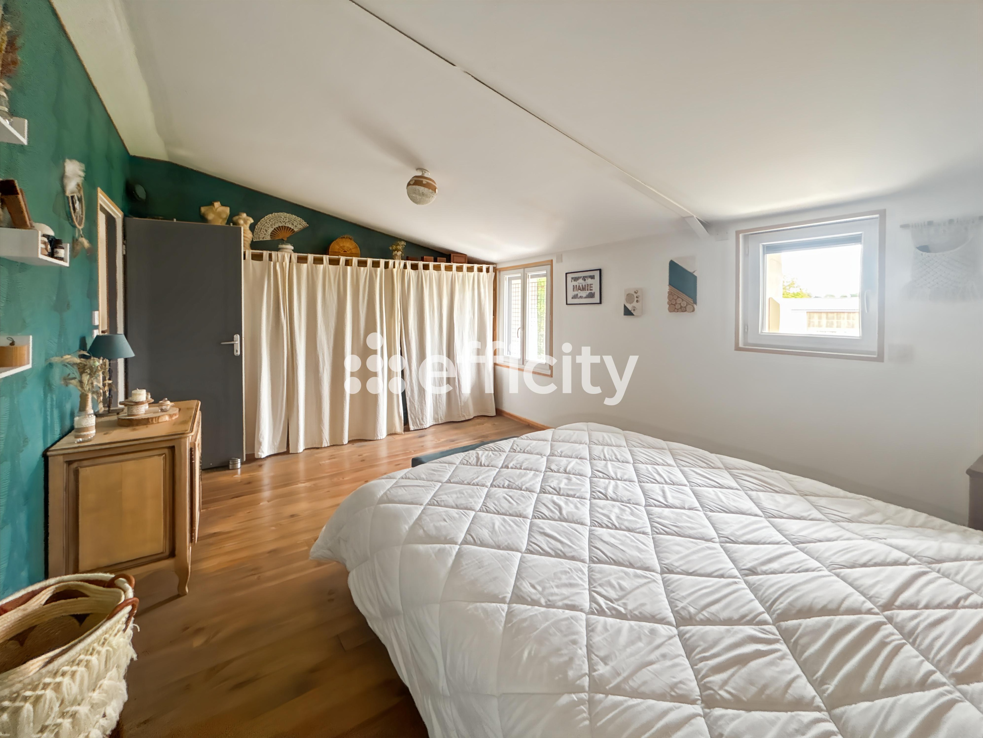 Achat immobilier Maison 6 pièces  192m2 à Nantillé (17770) - Photo n°14