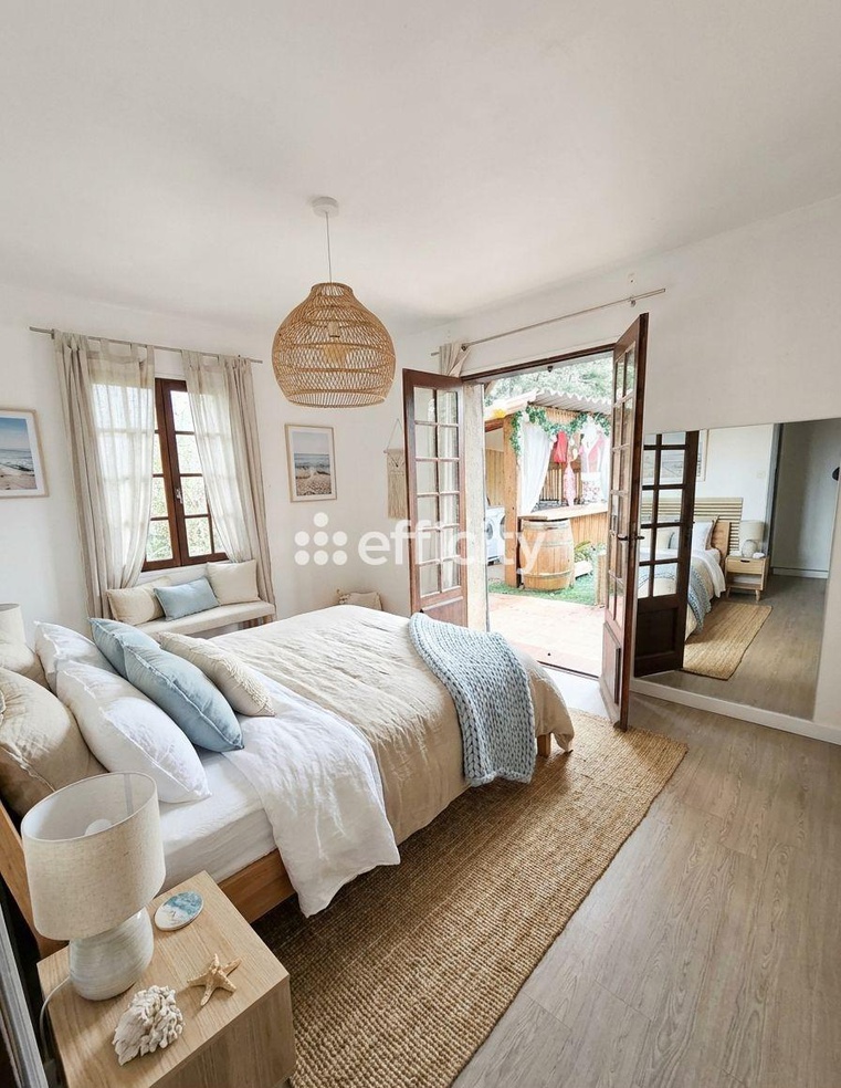 Achat immobilier Maison 8 pièces  200m2 à La Garde-Freinet (83680) - Photo n°24