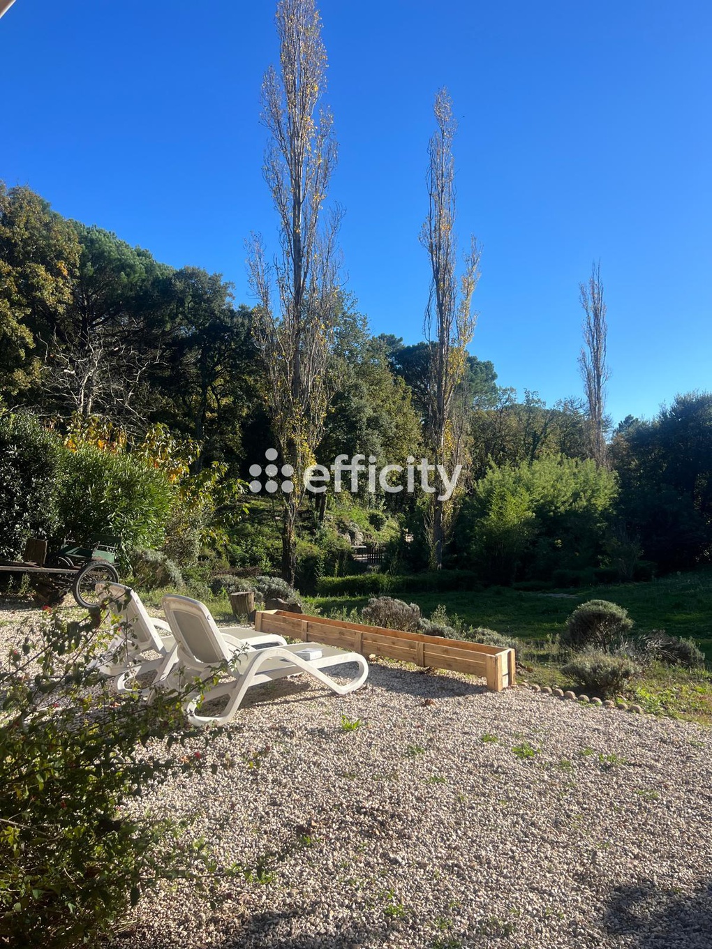 Achat immobilier Maison 8 pièces  200m2 à La Garde-Freinet (83680) - Photo n°12