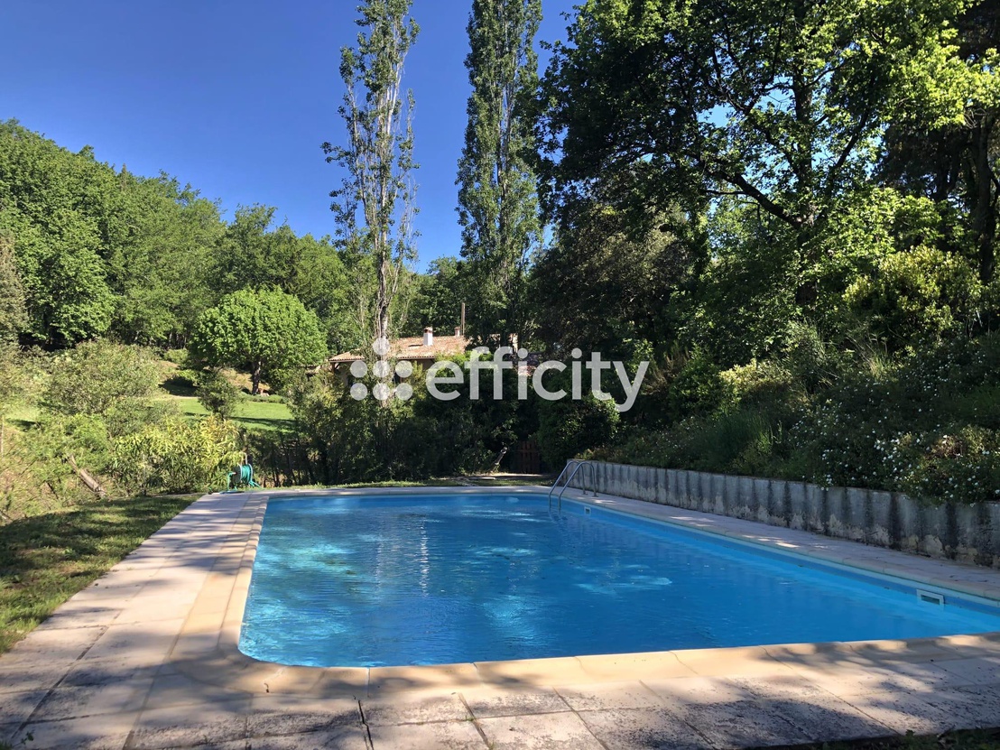 maison 8 pièces - 200,0m2 à La Garde-Freinet (83680)