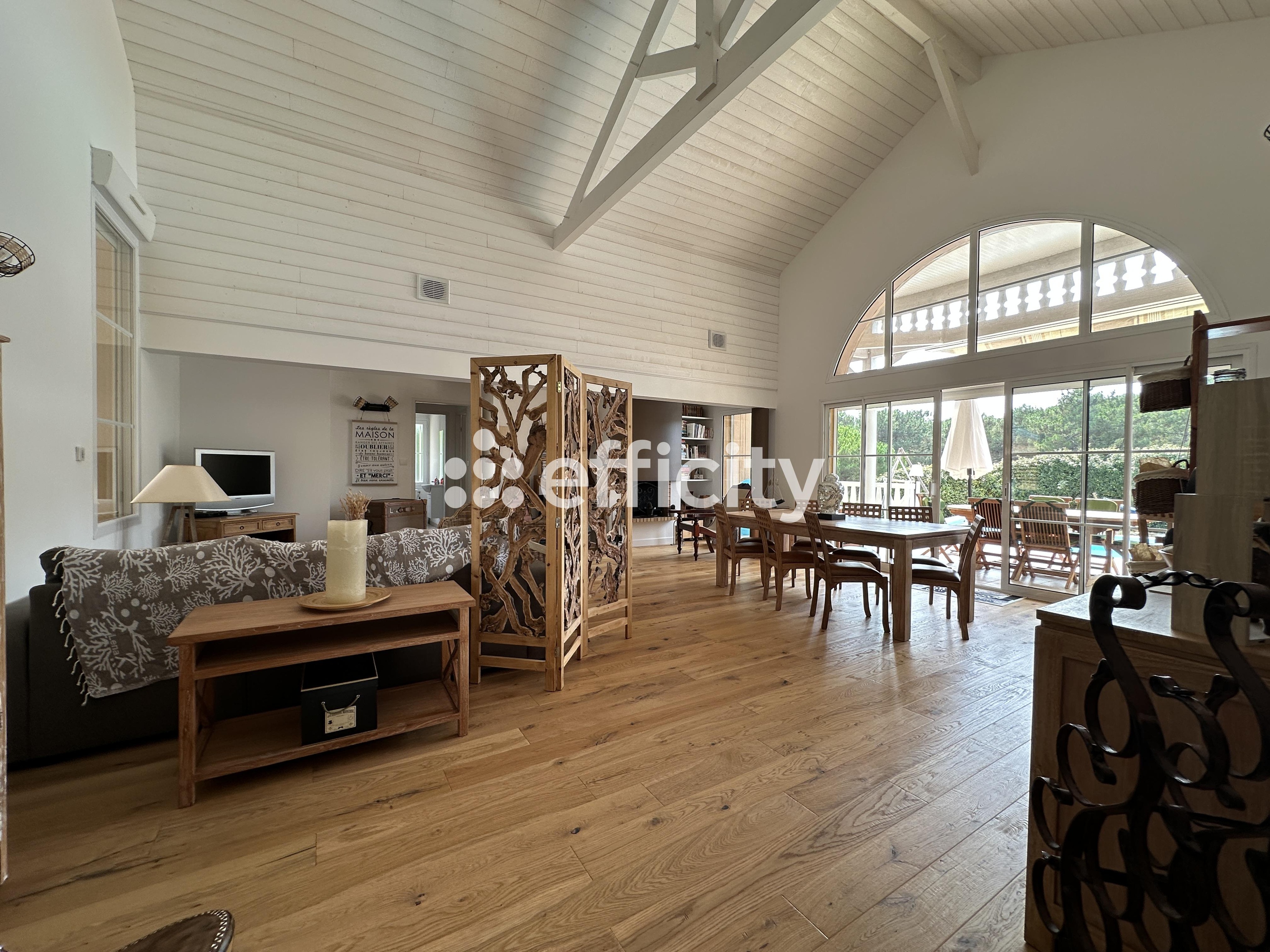 Achat immobilier Maison 5 pièces  140m2 à Lacanau Océan (33680) - Photo n°5