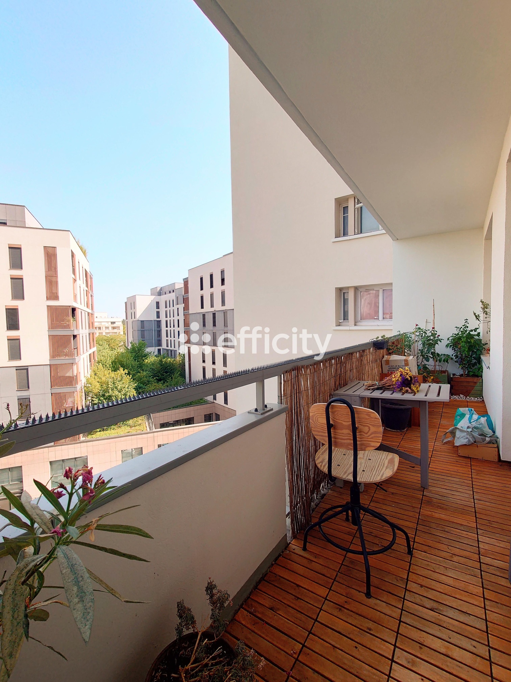 appartement 4 pièces - 81m2 à Lyon (69008)