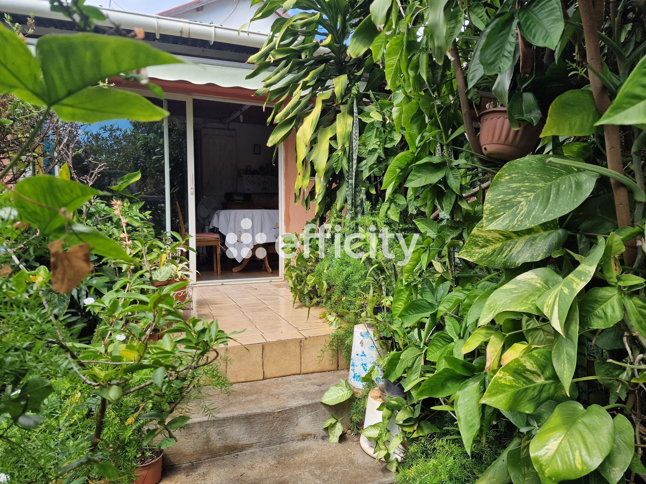 maison 3 pièces - 80m2 à Saint-Paul (97460)