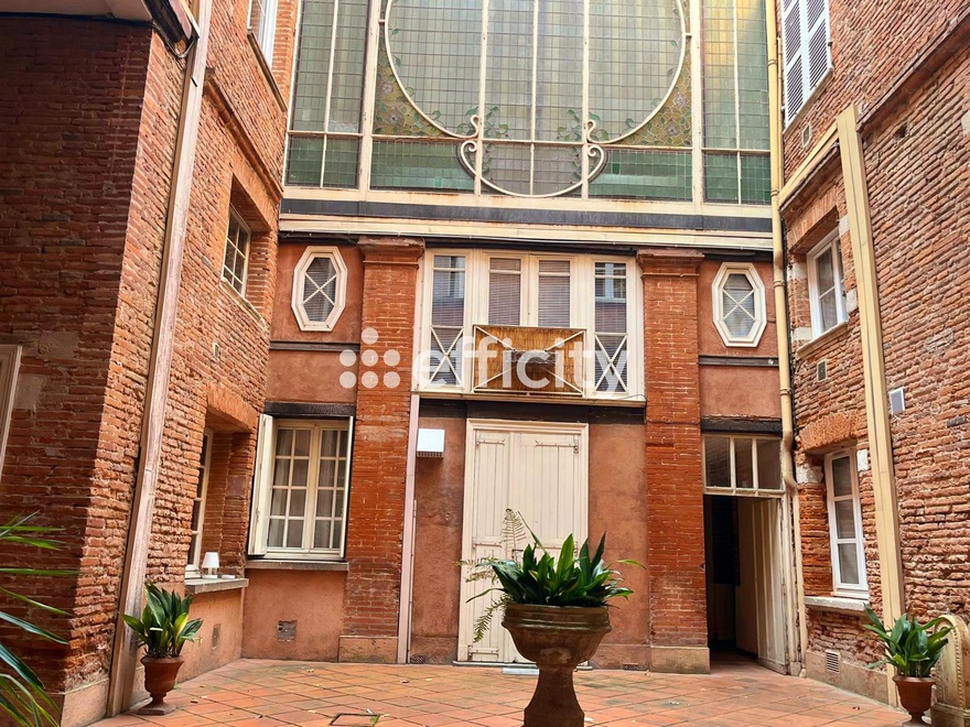 appartement 2 pièces - 67m2 à Toulouse (31000)