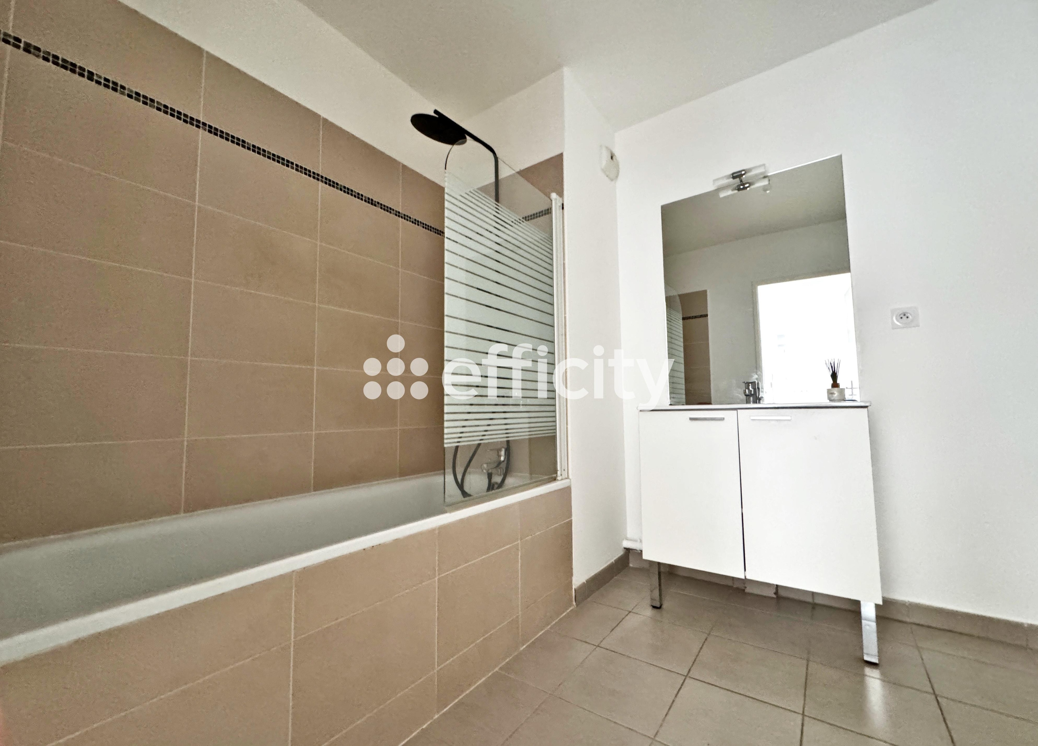 Achat immobilier Appartement 3 pièces  58m2 à Marseille (13009) - Photo n°7
