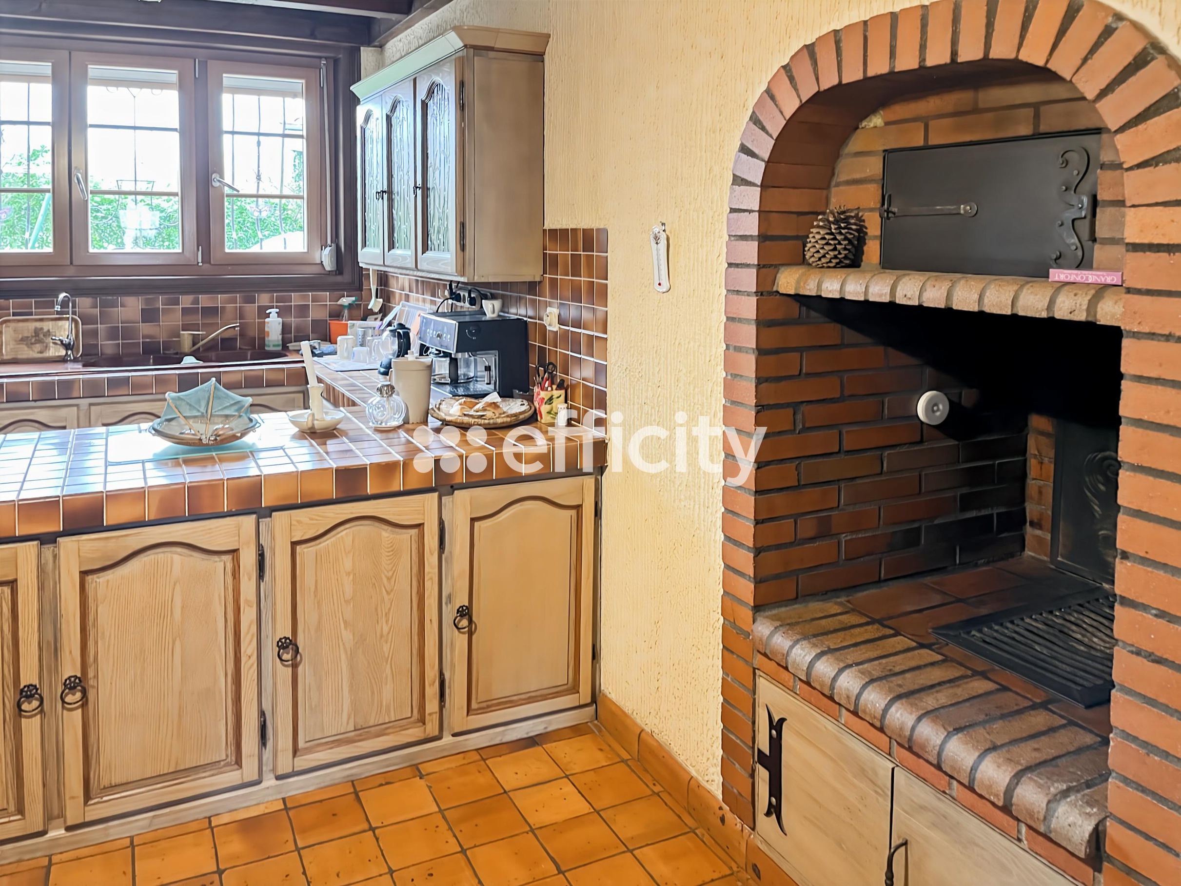 Achat immobilier Maison 9 pièces  183m2 à Chérac (17610) - Photo n°10