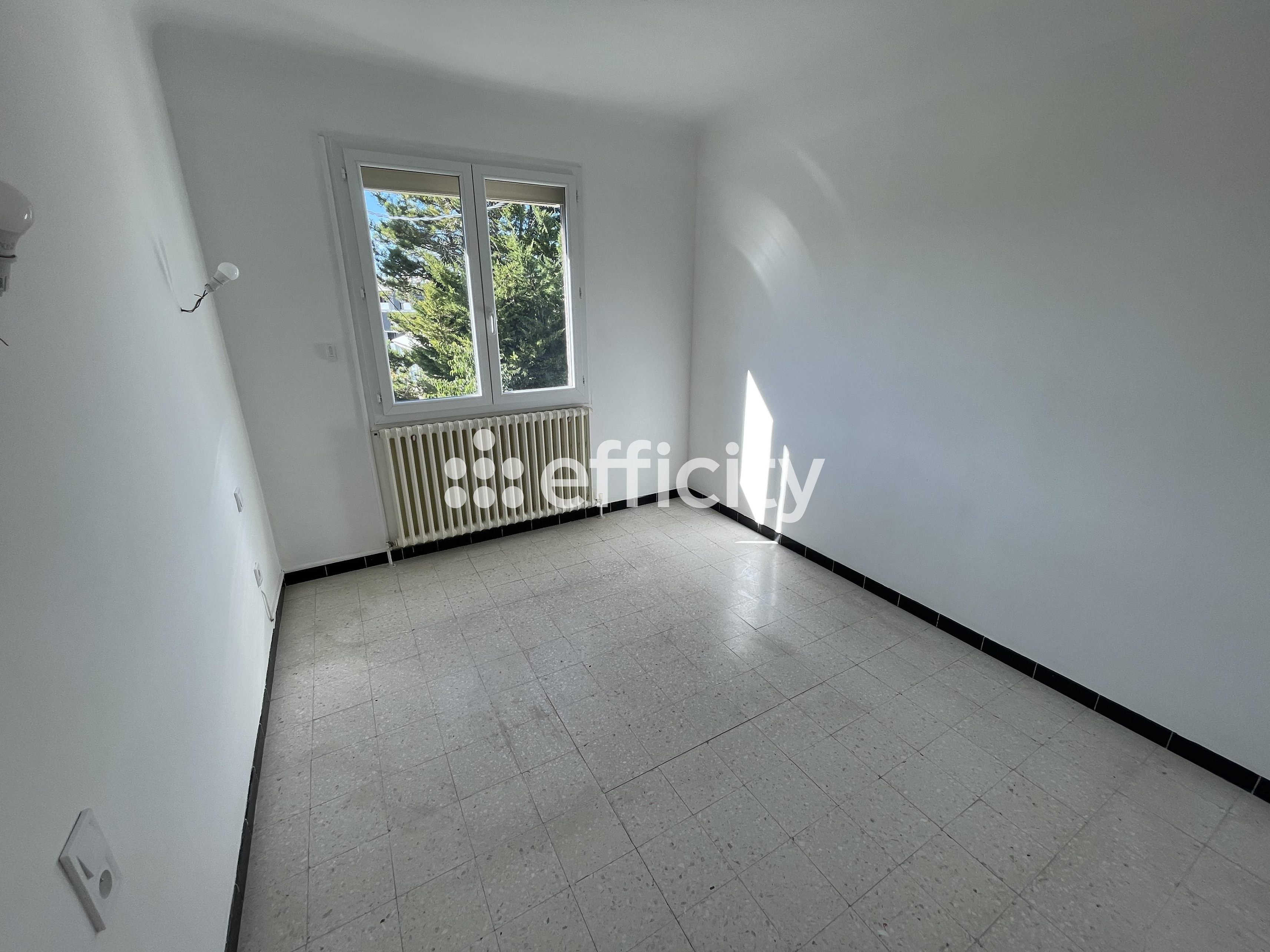 Achat immobilier Maison 6 pièces  82m2 à Apt (84400) - Photo n°10