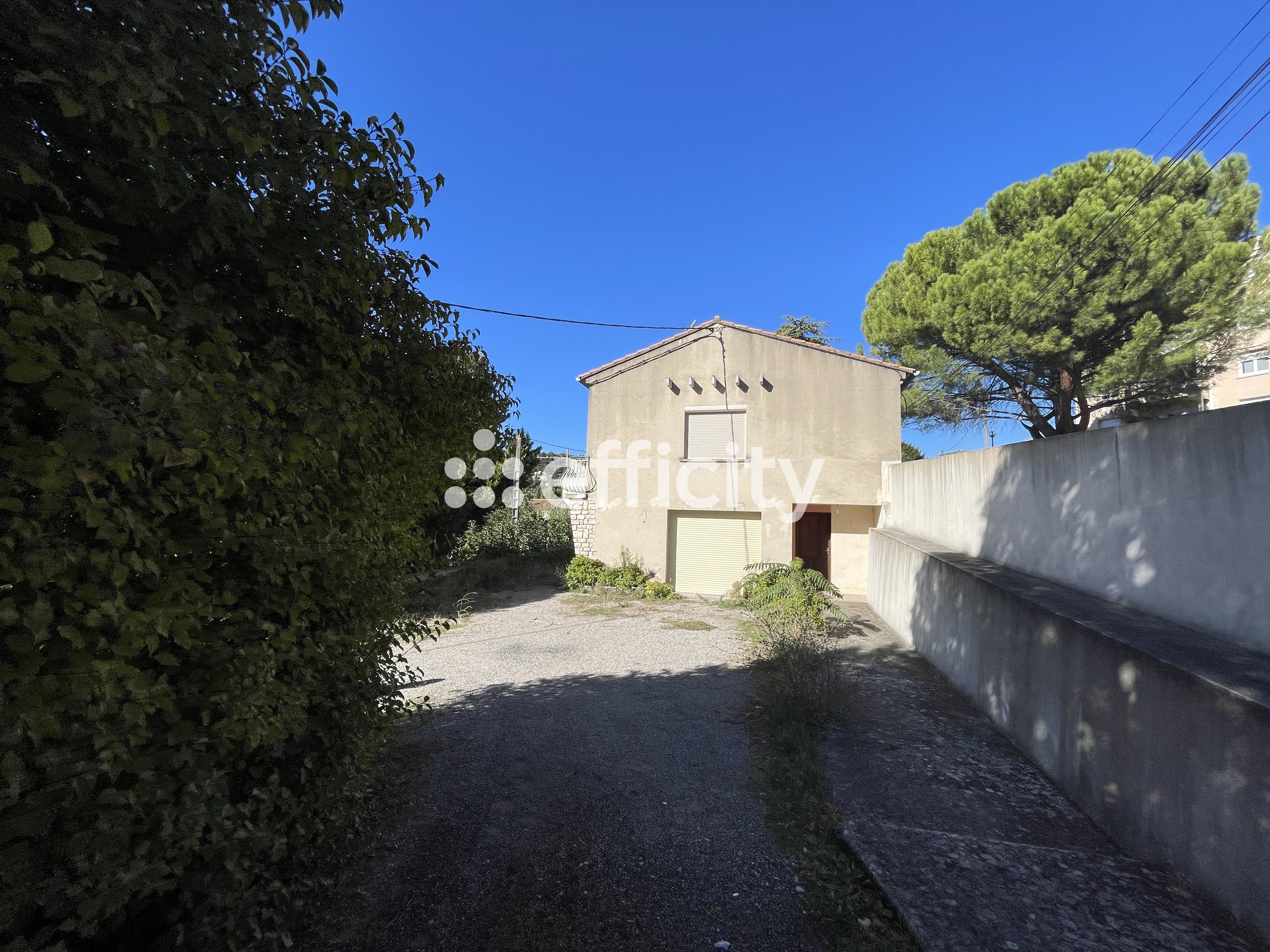 Achat immobilier Maison 6 pièces  82m2 à Apt (84400) - Photo n°1