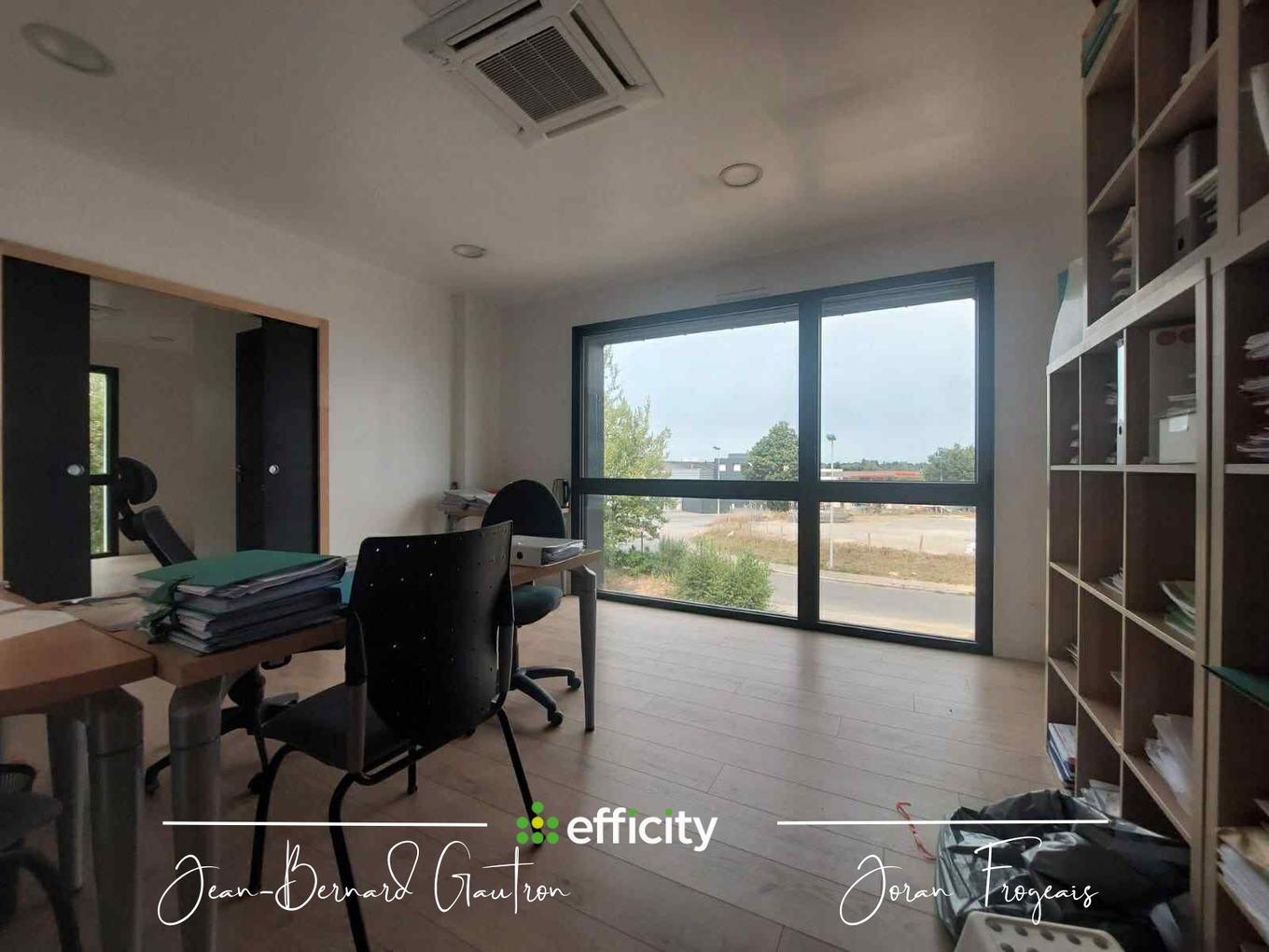 Achat immobilier Bureau 17 pièces  573m2 à La Chapelle-des-Fougeretz (35520) - Photo n°4