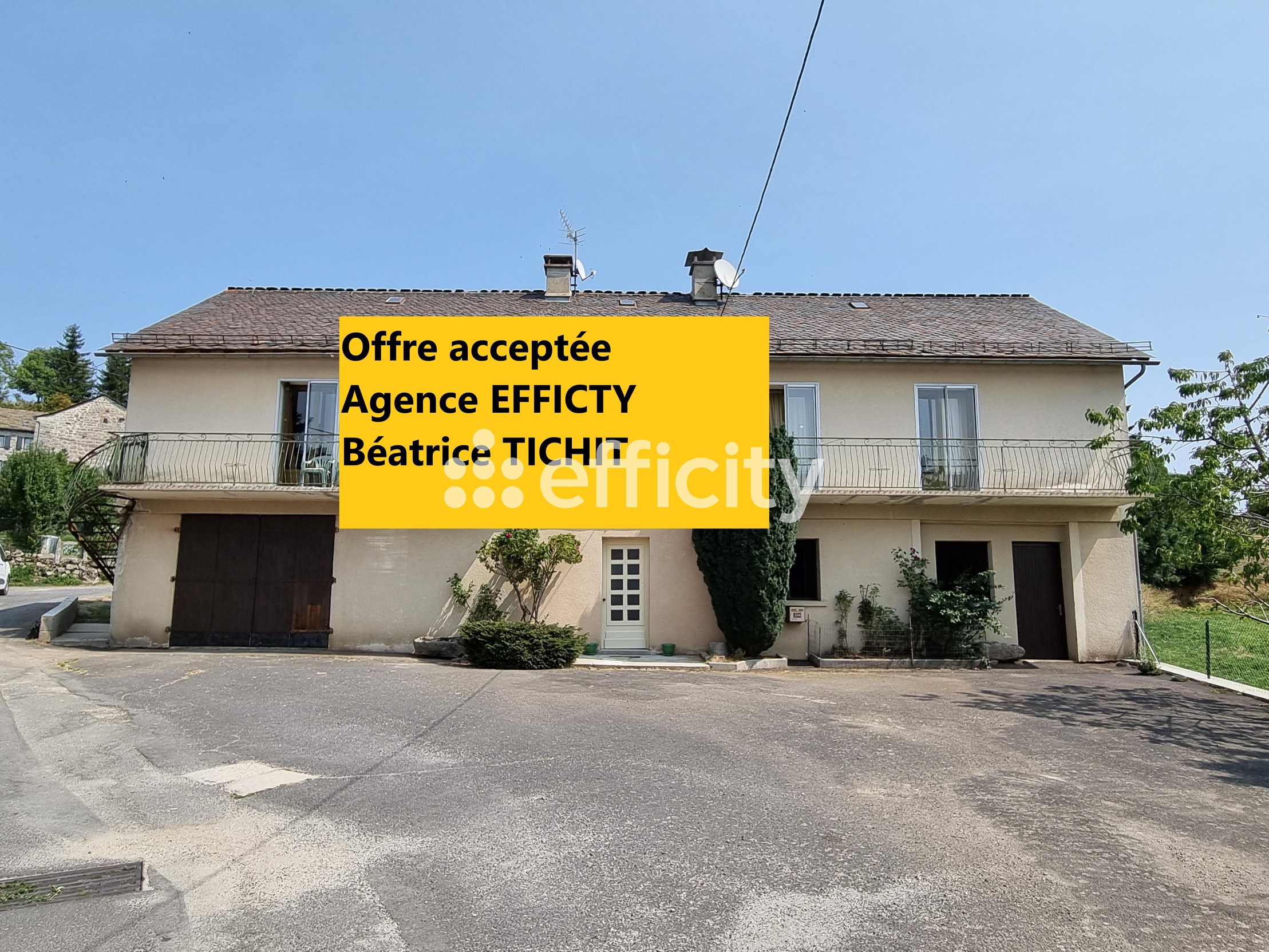 maison 9 pièces - 160m2 à Saint-Denis-en-Margeride (48700)