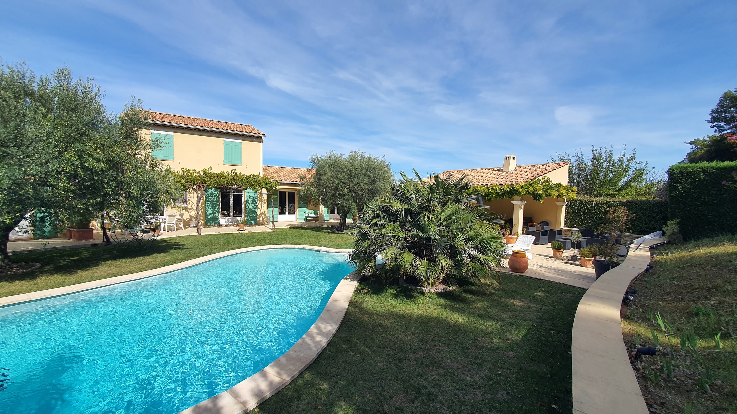 maison 8 pièces - 200,0m2 à Lauris (84360)